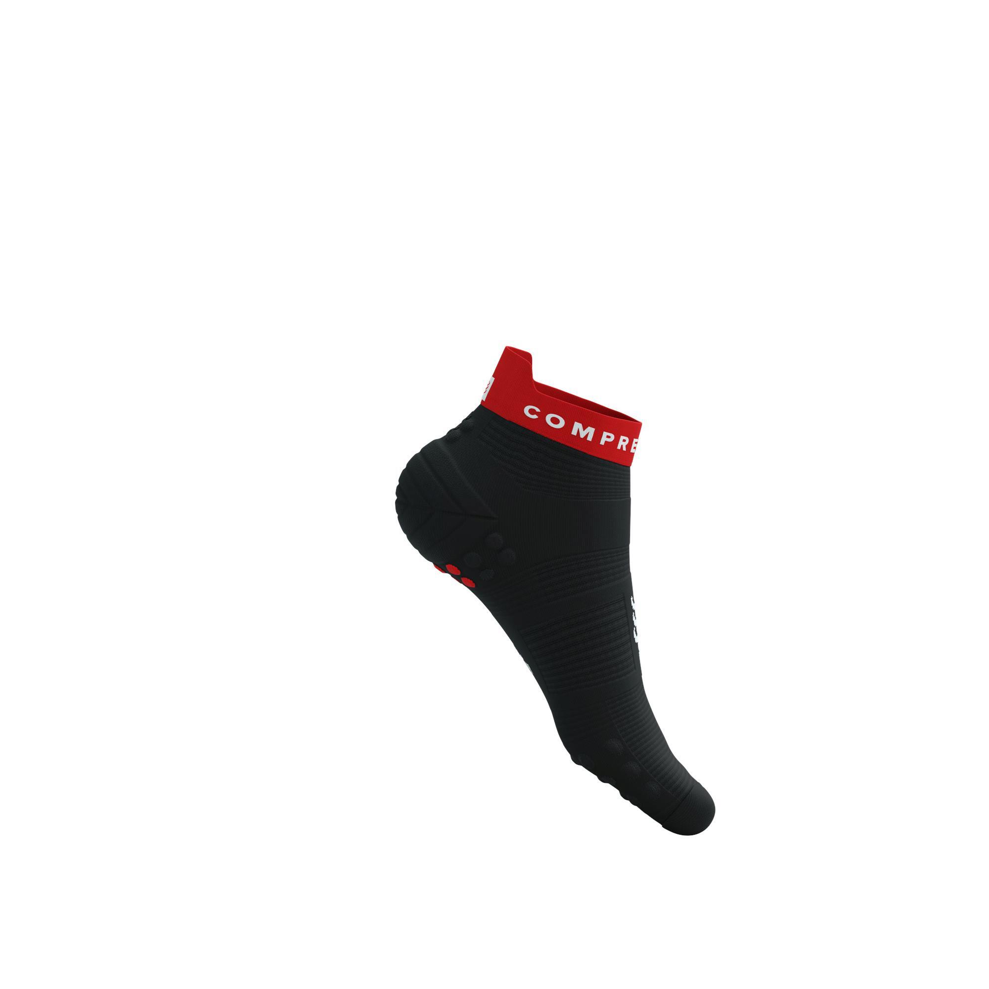Skarpetki biegowe Compressport ProRacing Socks V4 Run Low black/core red 9/9