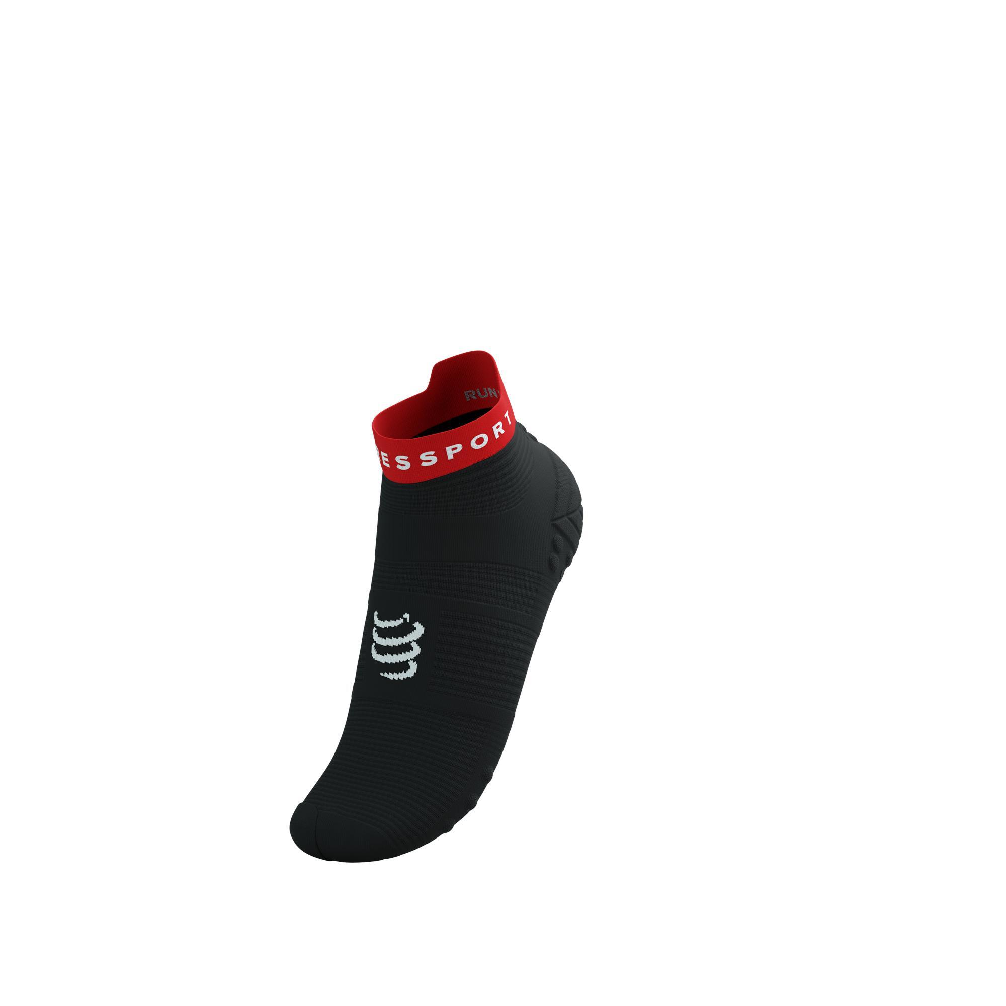 Skarpetki biegowe Compressport ProRacing Socks V4 Run Low black/core red 2/9
