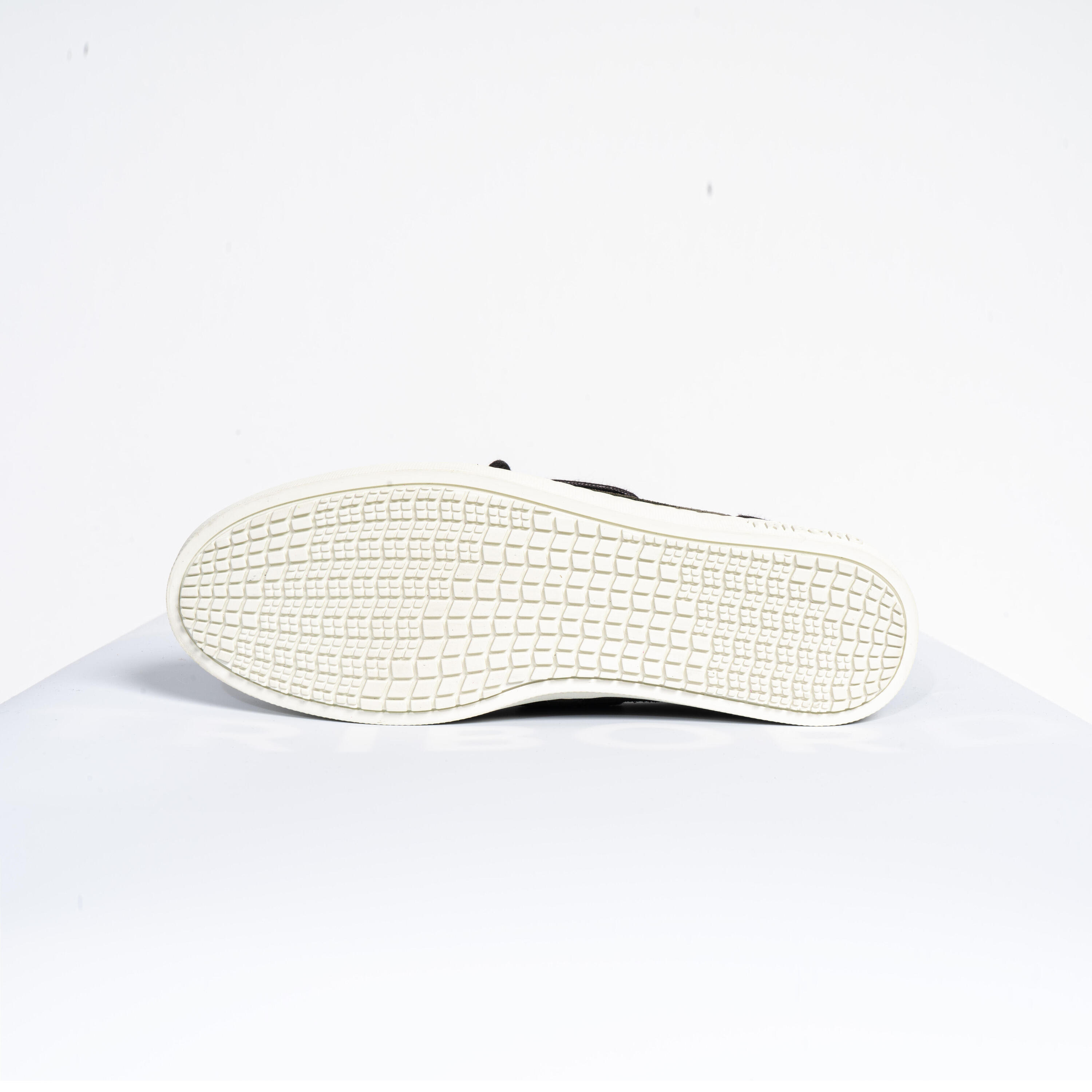 Sapatos de vela 120 nubuck caqui 4/6