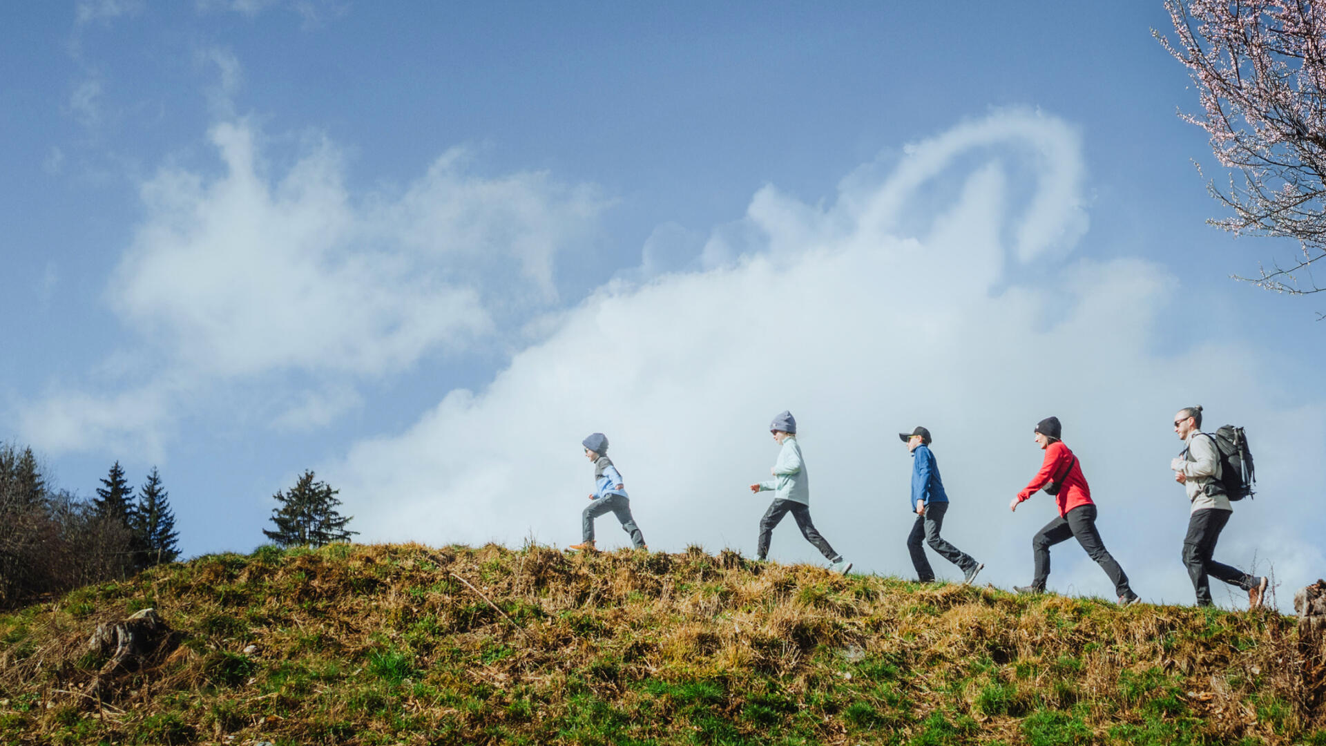 Top 10 idei de activitati in familie pentru o zi perfecta in natura