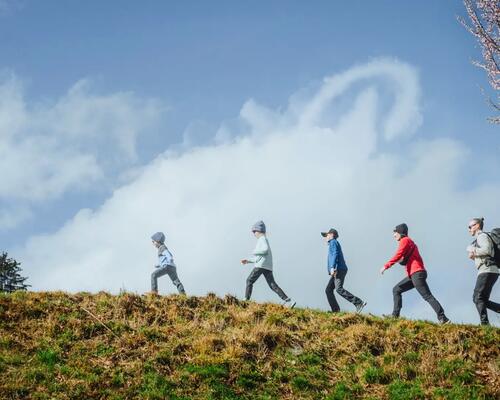 Diferencia entre trekking y senderismo | Decathlon