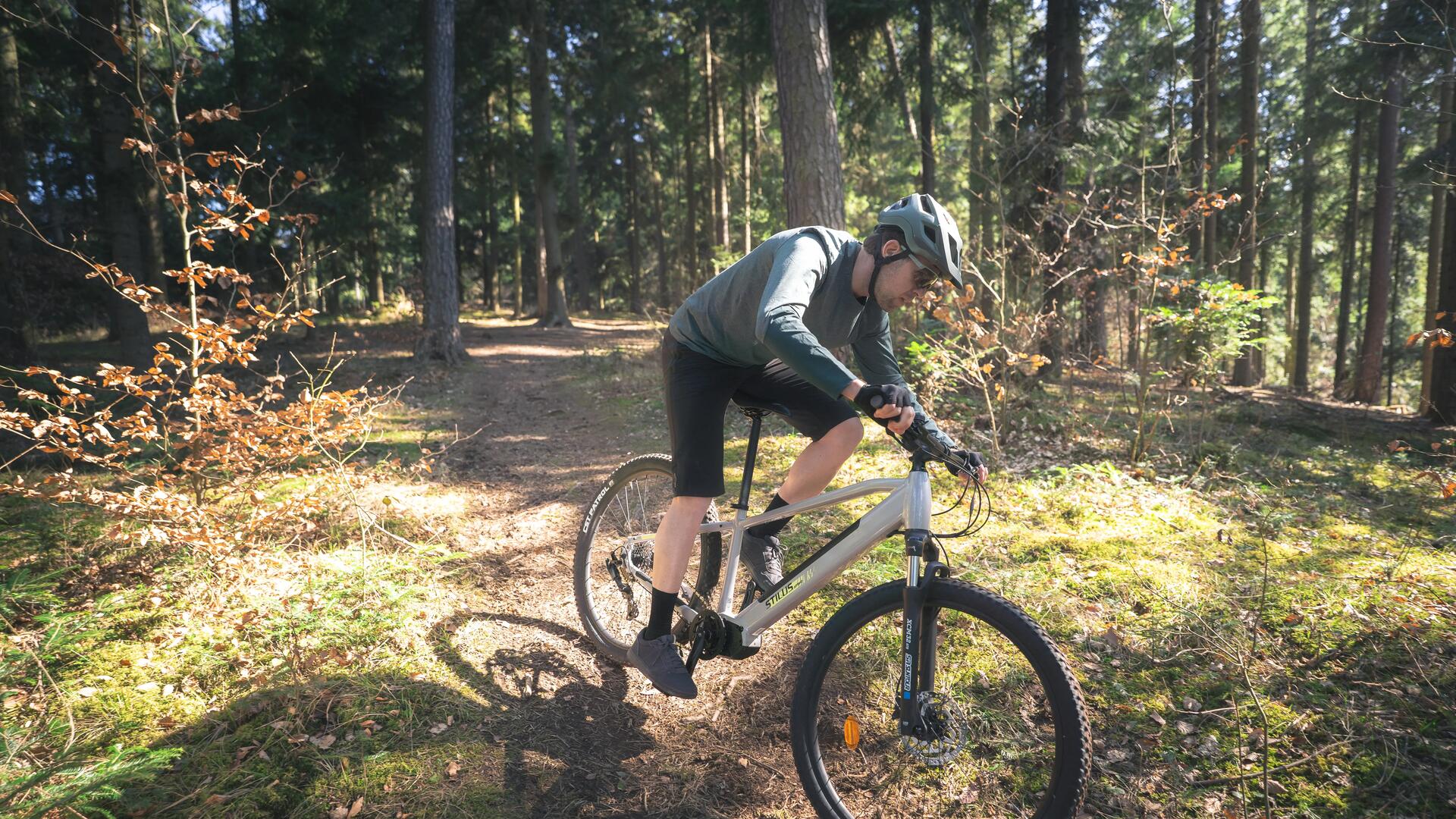 LOCURI ȘI TEHNICI PENTRU PRIMUL MEU TRASEU DE MTB