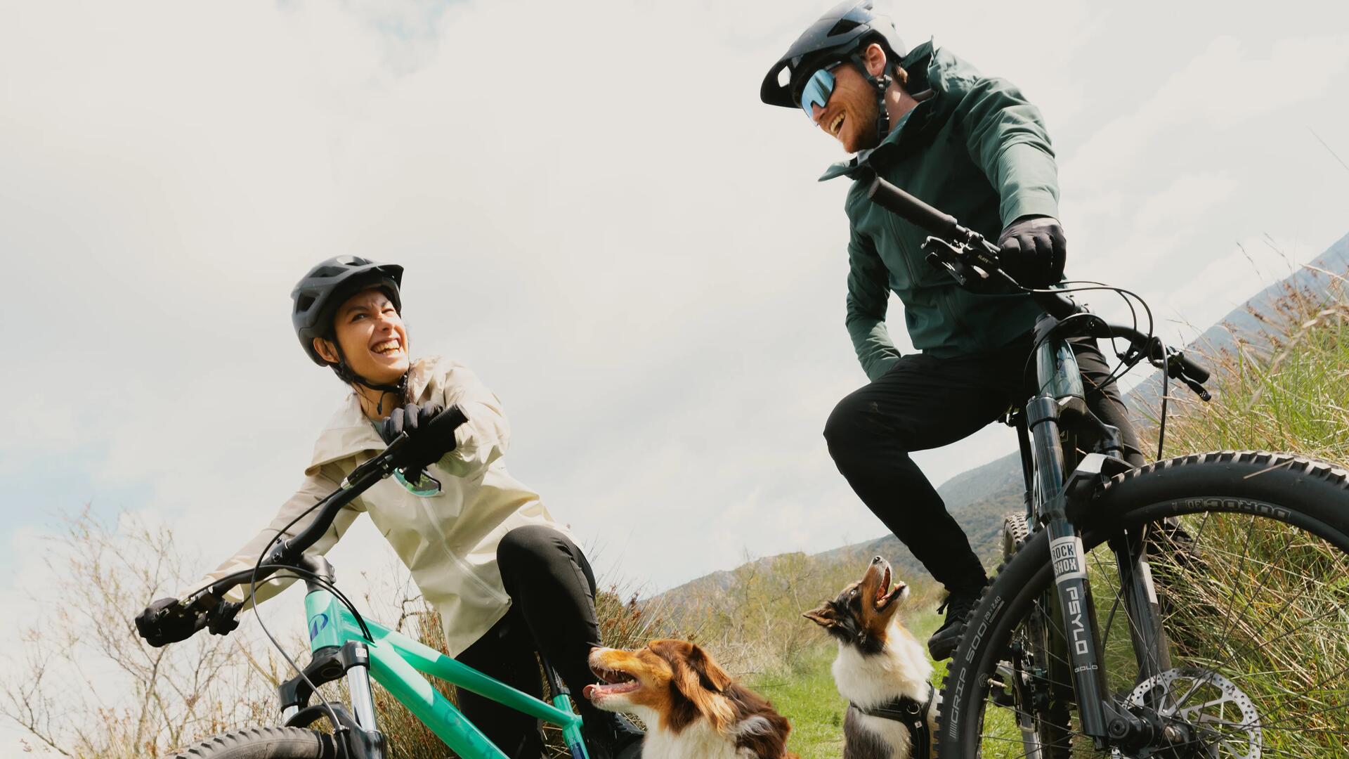 RIVERSIDE 900 GRIS ORANGE 2020