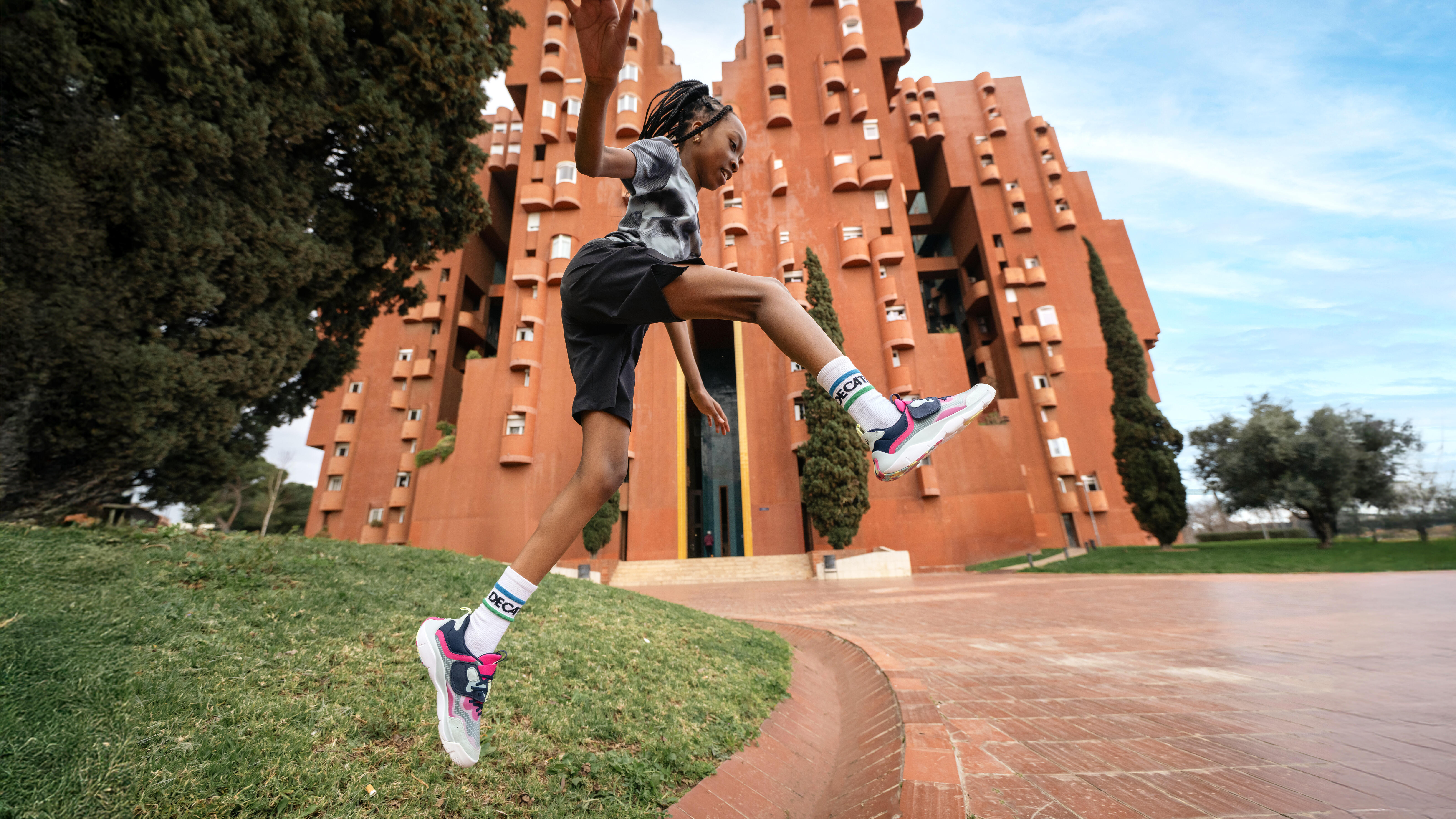 Kids' Breathable Sports T-Shirt with Print - DECATHLON