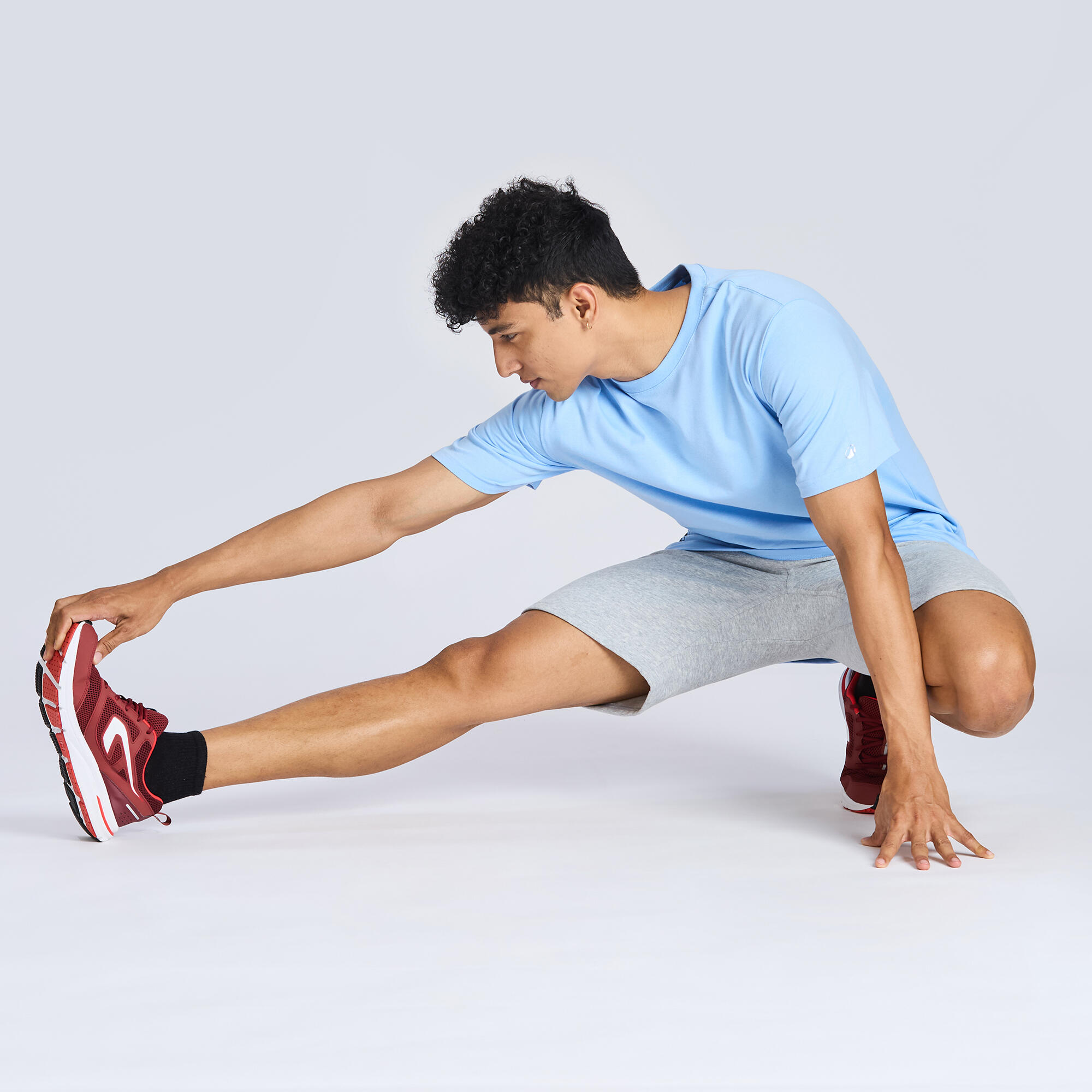 Men's Regular Fleece Shorts with Adjustable Strings 500 - Grey