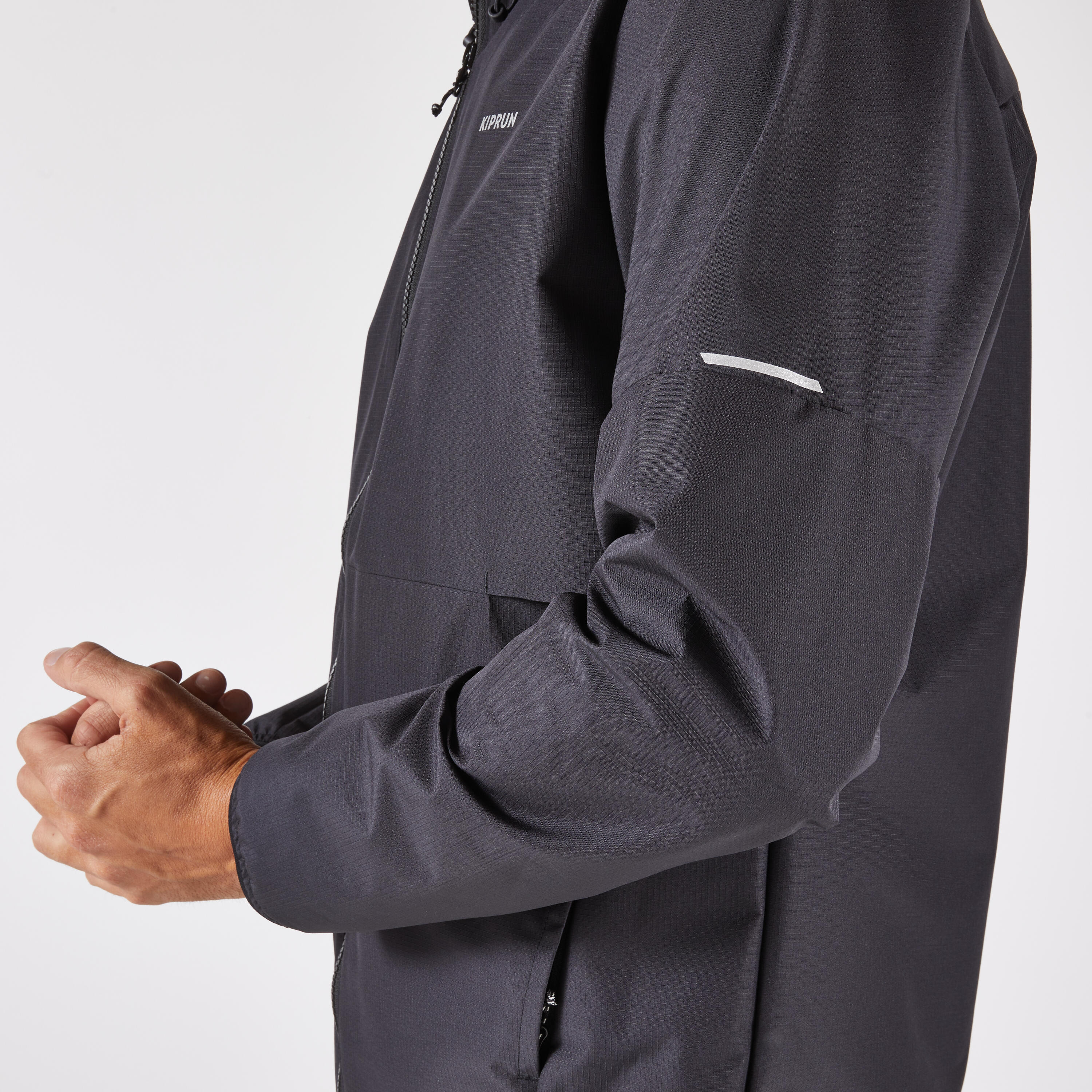 Wasserdichte Jacke Run 100 Herren schwarz 6/7