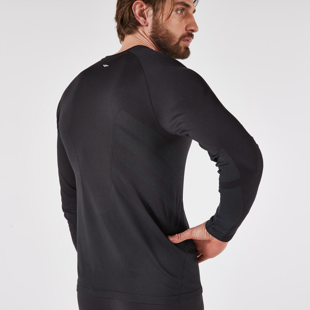 חולצת ריצה ארוכה ללא תפרים לגברים, דגם KIPRUN 500 - שחור