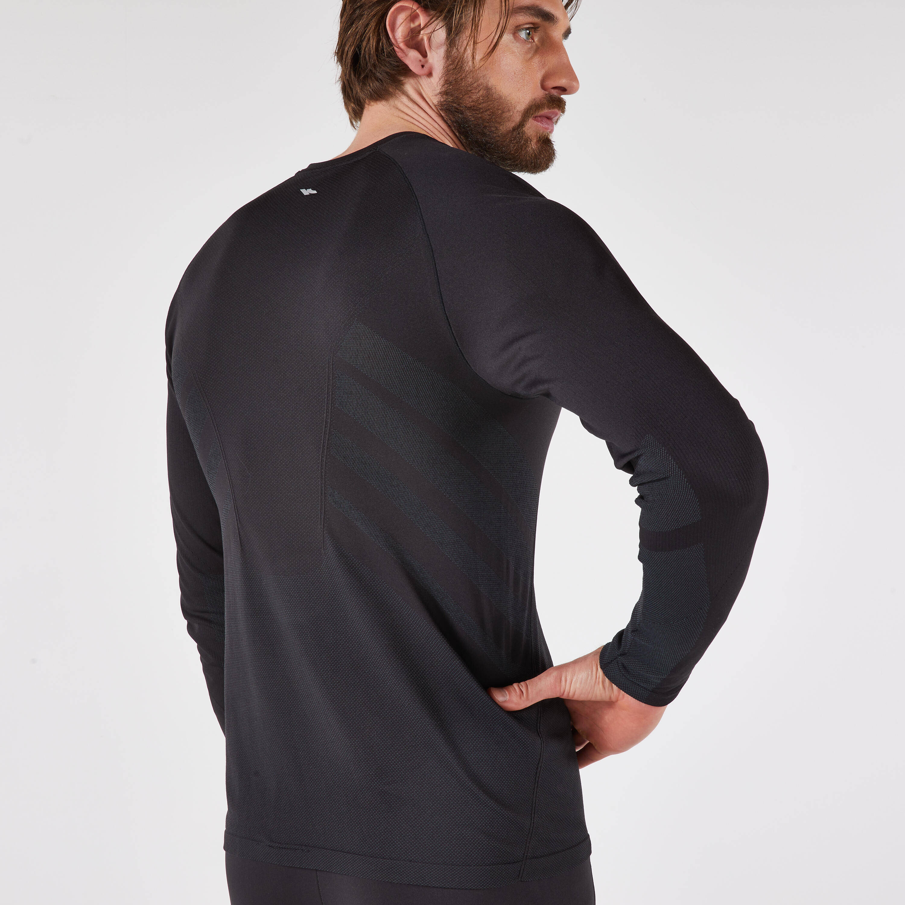 KIPRUN Run 500 Men's Seamless Long-Sleeved Running T-Shirt - Black -  5