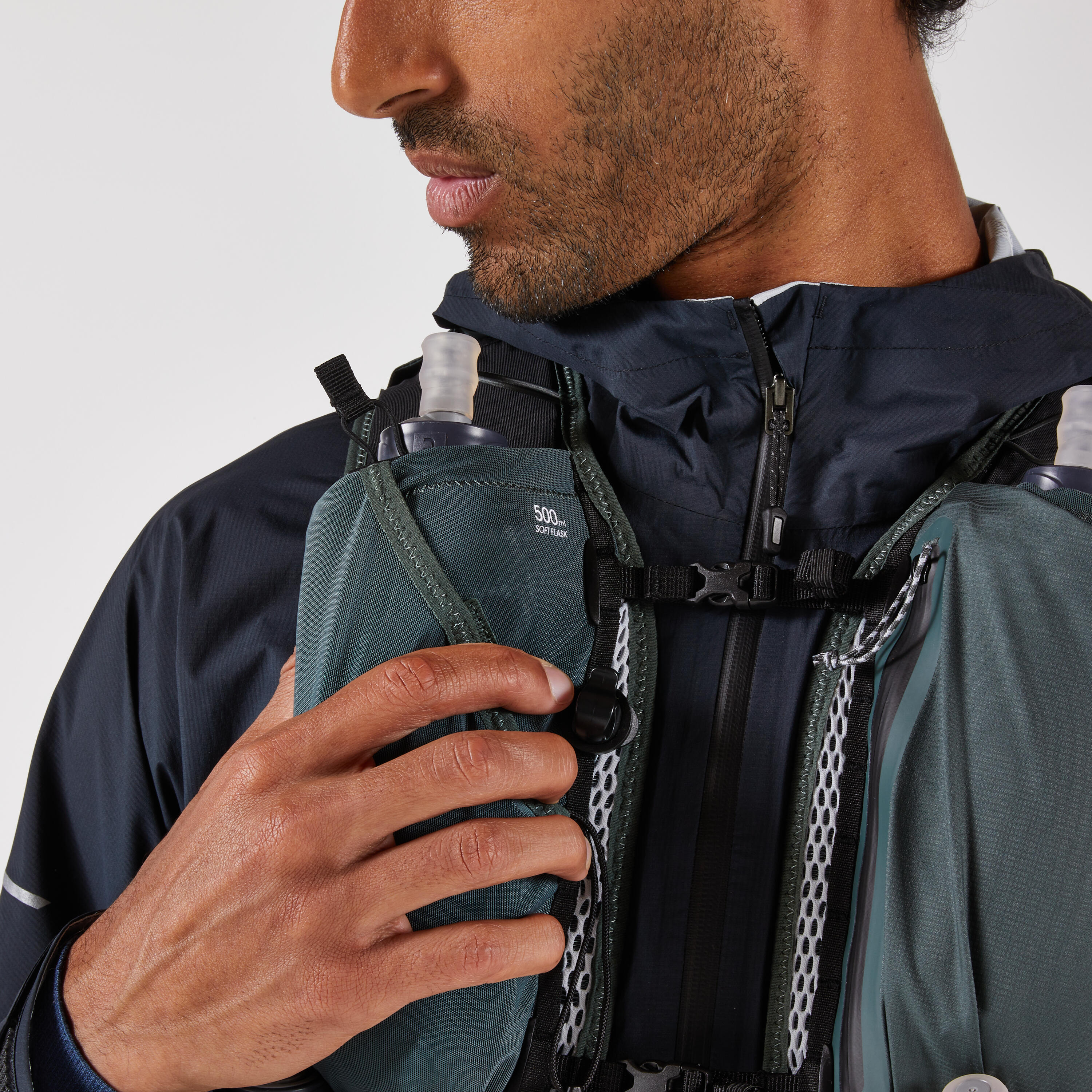 Trail Running Hydration Bag 20 L/25 L + Water Bladder 2 L - KIPRUN