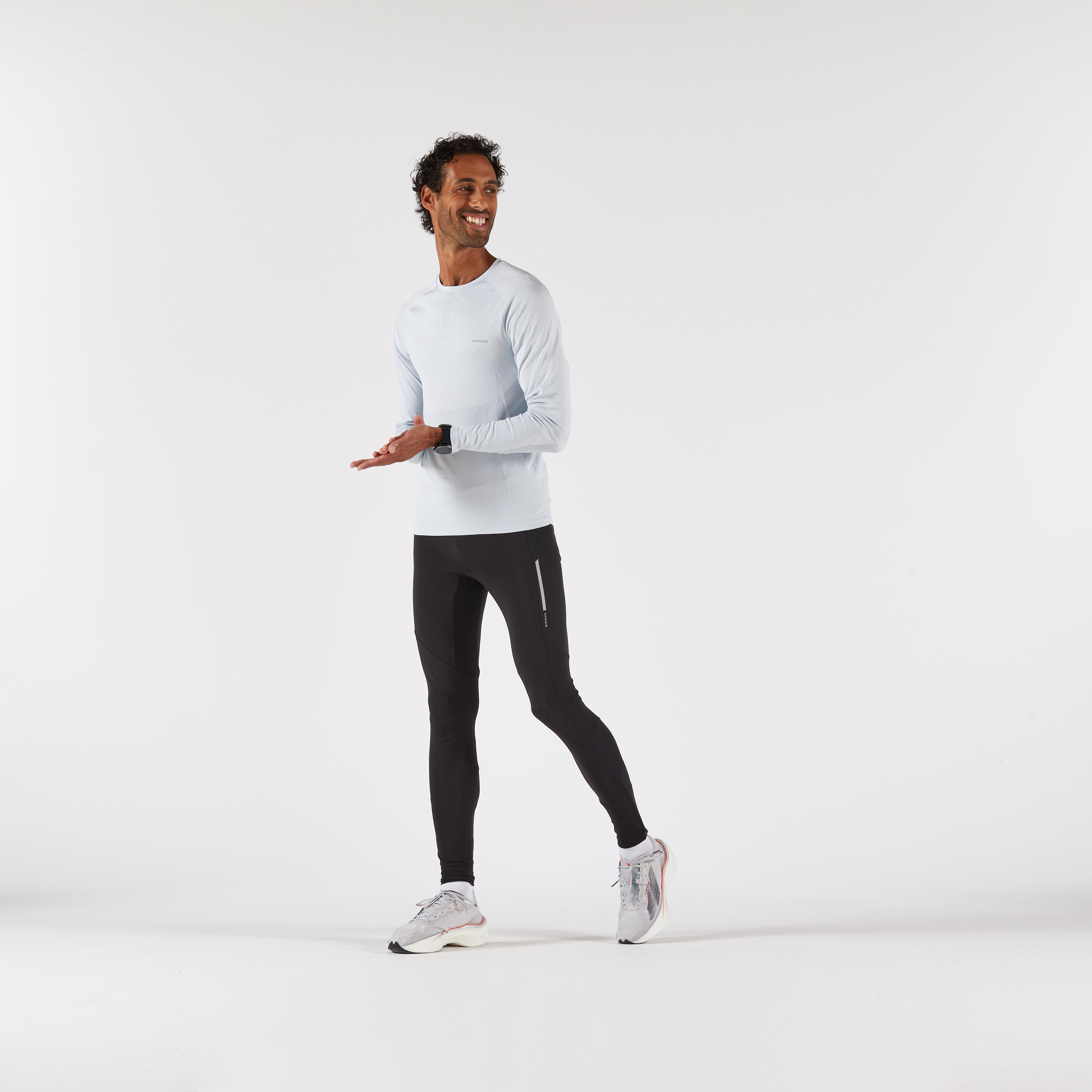Men's Long-Sleeved Seamless Running T-Shirt, Run 500 3/6