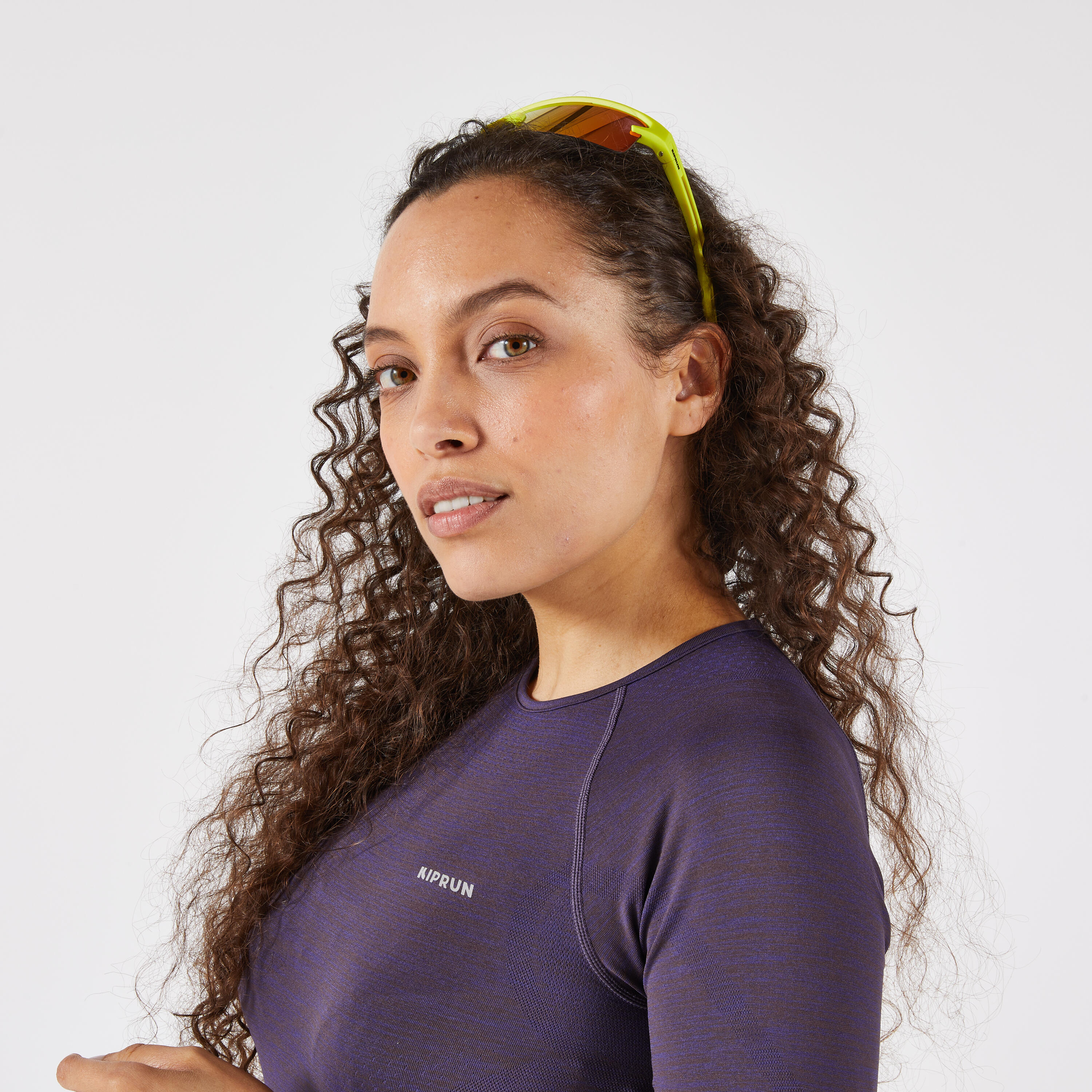 Camiseta running manga larga sin costuras Mujer, KIPRUN Run 500 berenjena  6/13