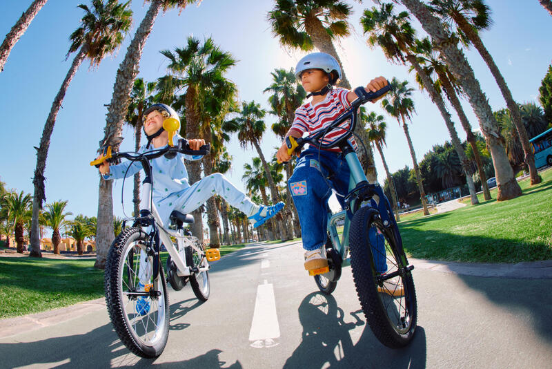 4 étapes pour apprendre à son enfant à faire du vélo…