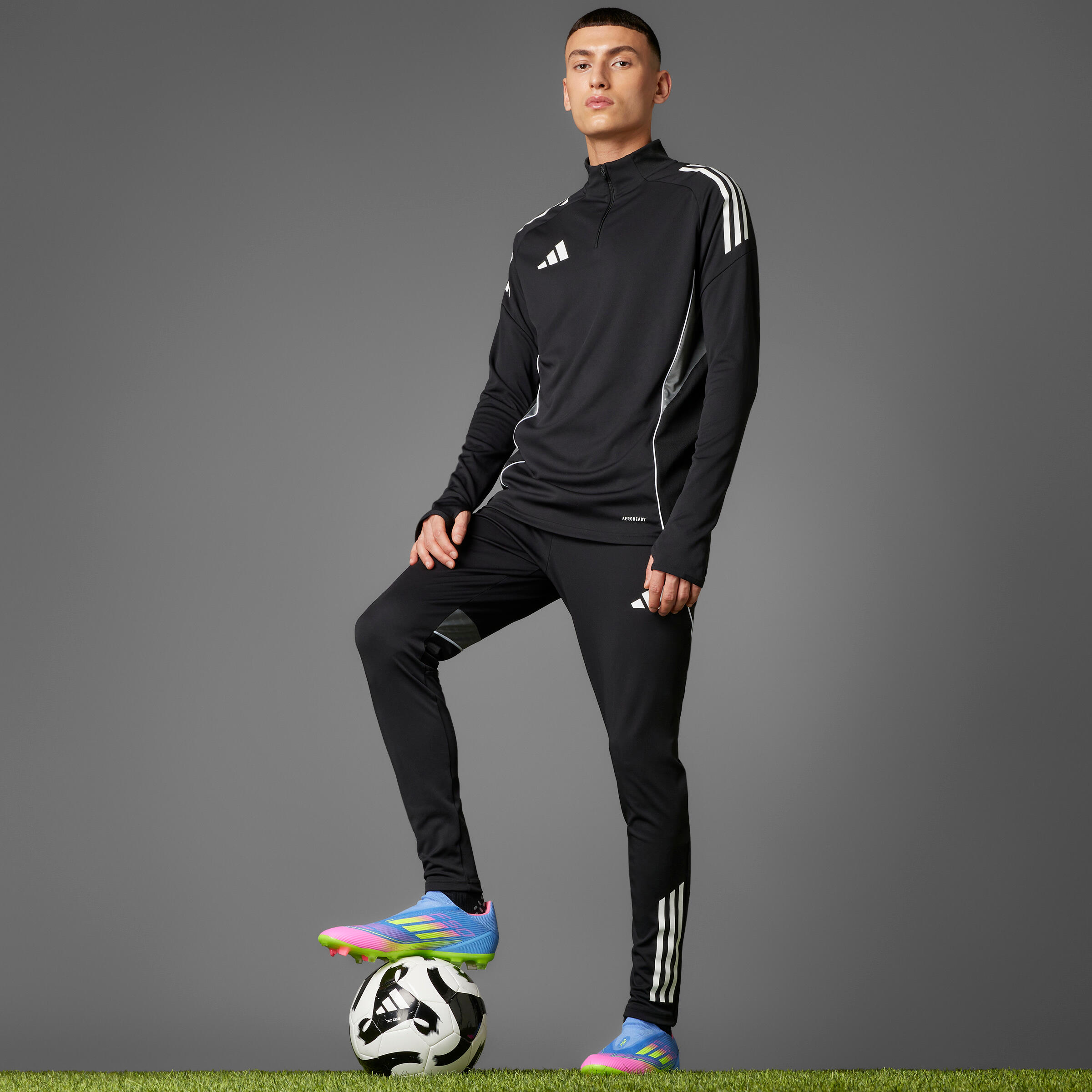 Fotbalové kopačky F50 League FG/MG bez tkaniček pro dospělé 11/14