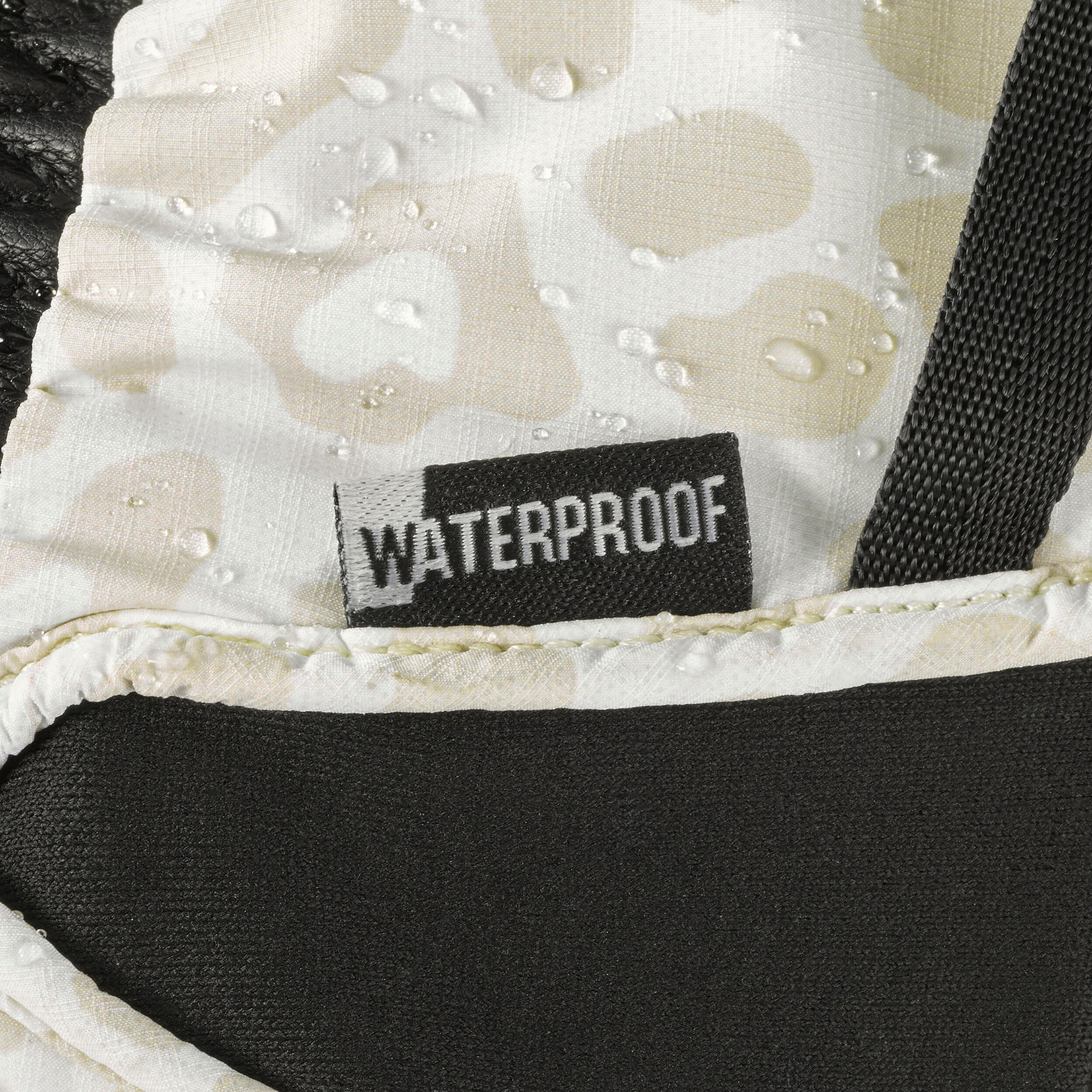 Warm and Waterproof Ski Mittens, 500 - WEDZE