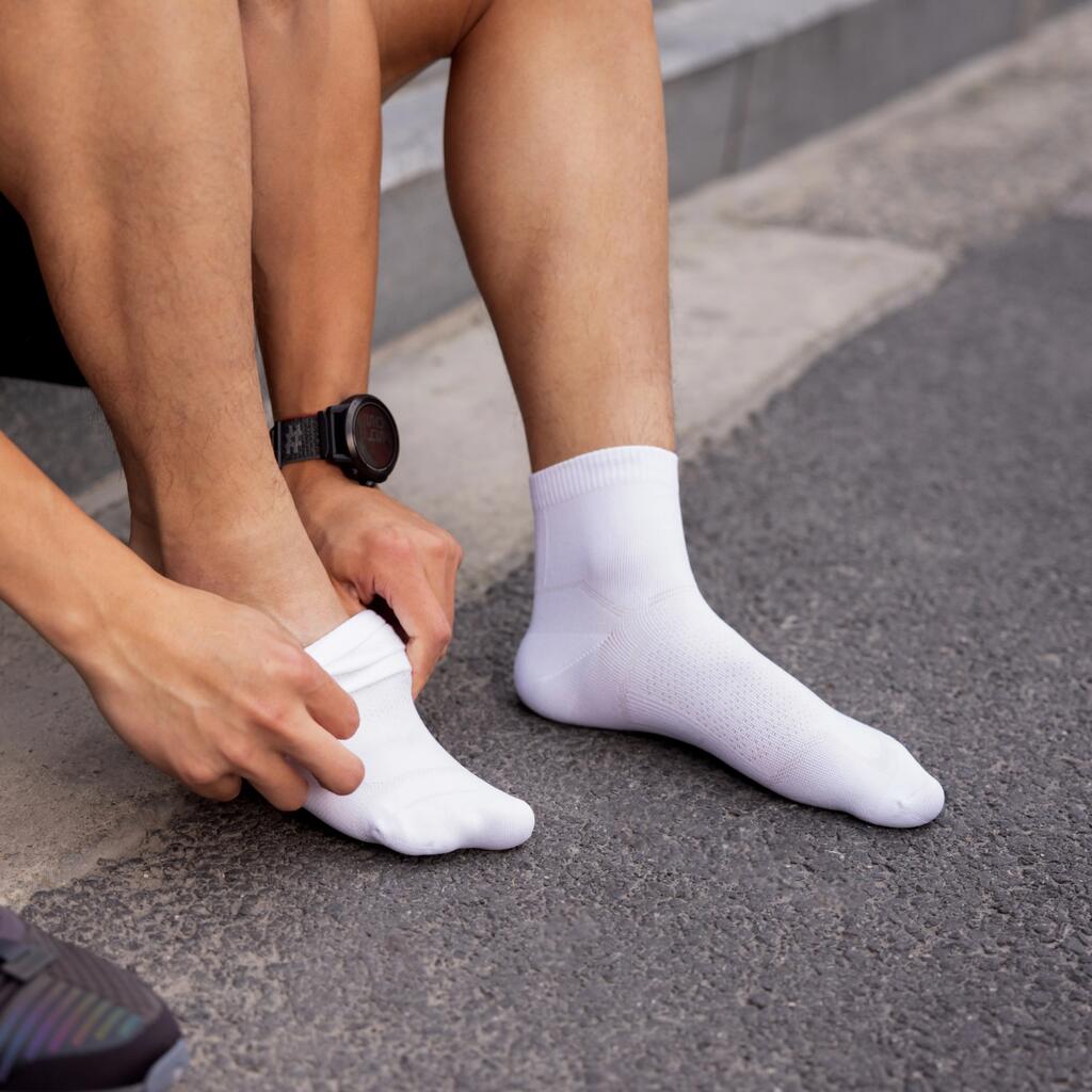 Kiprun Laufsocken weiß