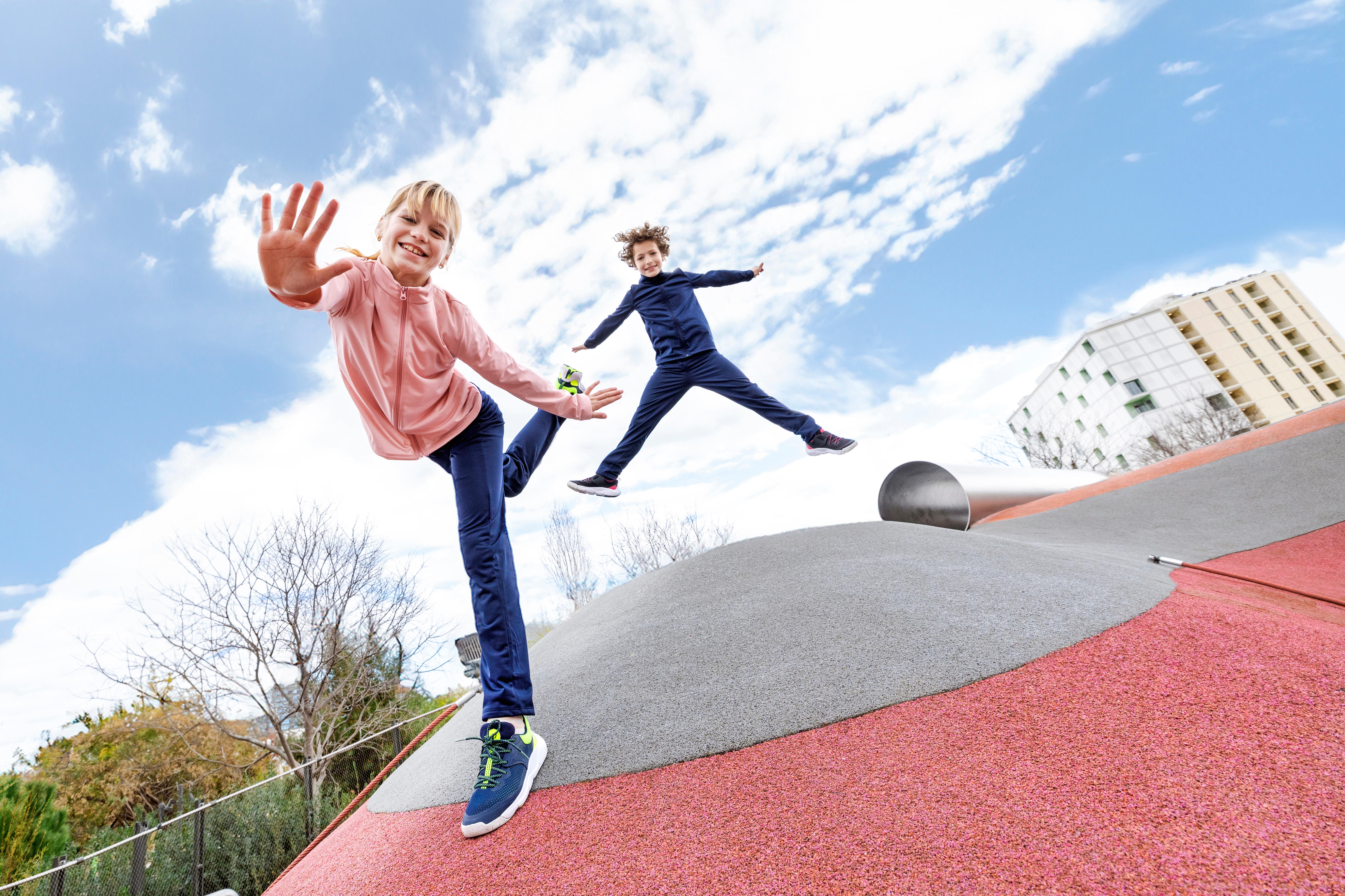 Kids' Lightweight Hook and Loop/Elastic Laces Shoes, Playful Fast - DECATHLON