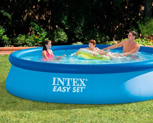  Descubre 3 deportes que puedes practicar en la piscina.