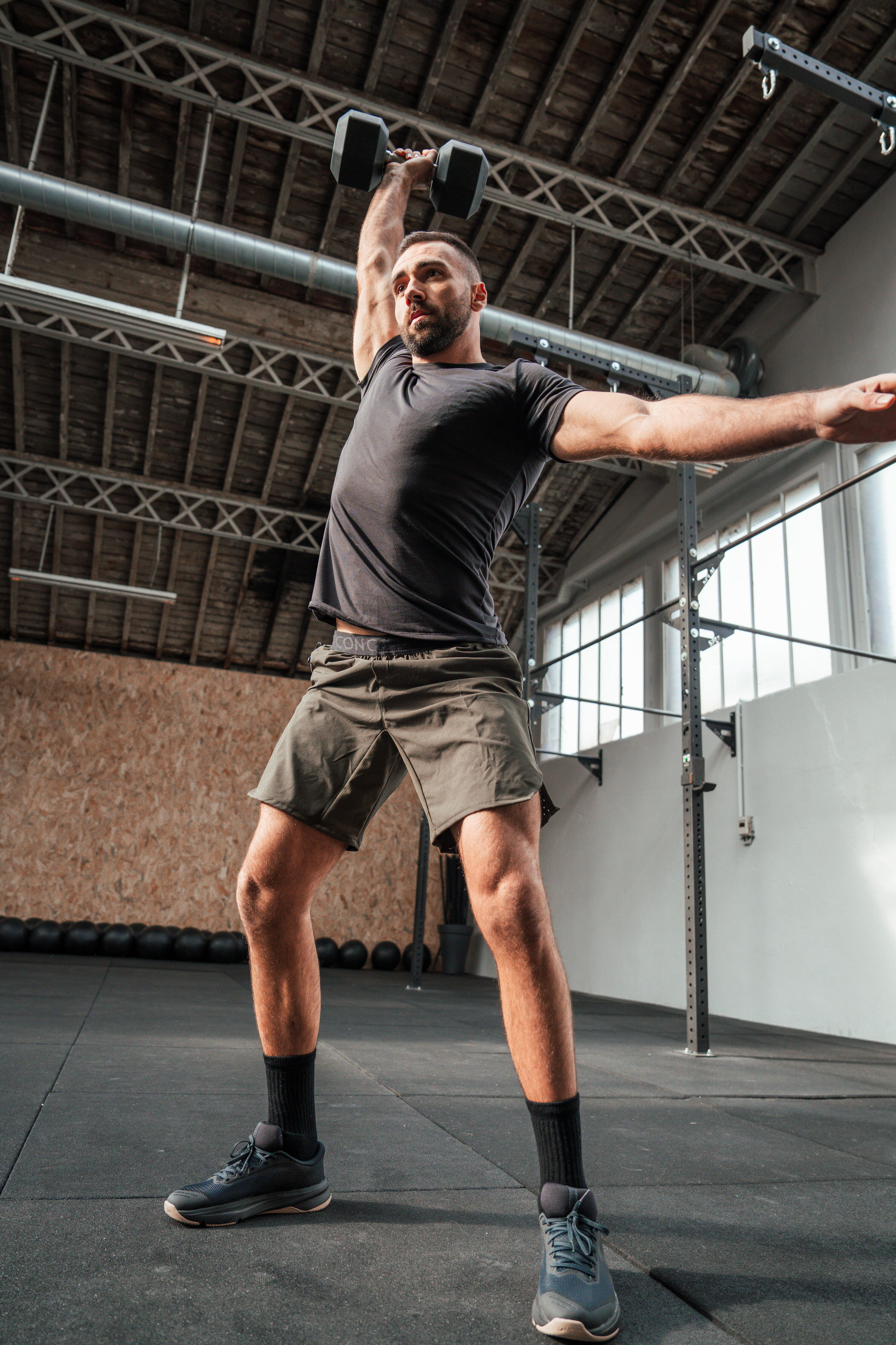 T-shirt d'entraînement croisé ajusté et respirant homme 6/11