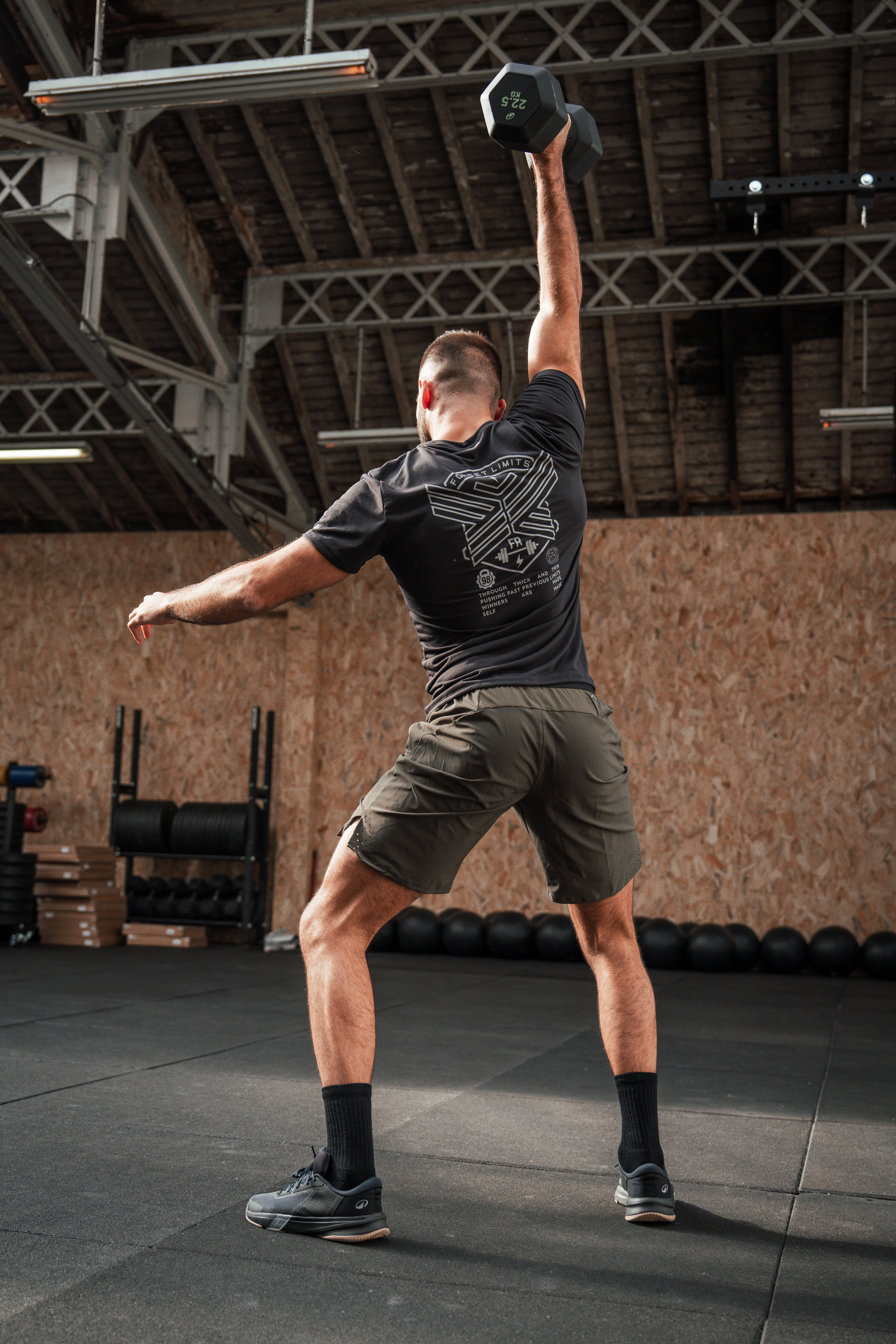 T-shirt d'entraînement croisé ajusté et respirant homme 7/11