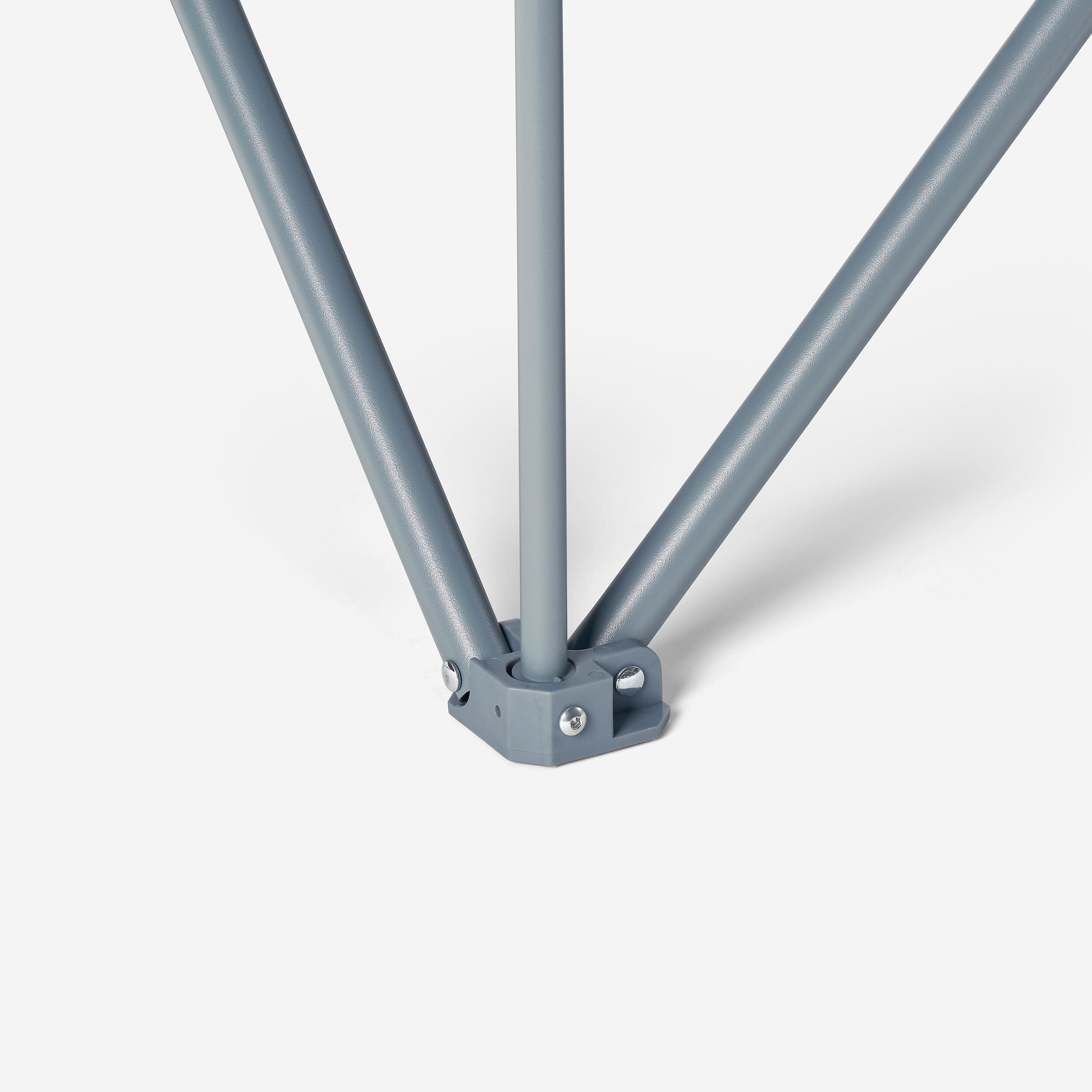 Folding Camping Chair, Basic XXL - QUECHUA