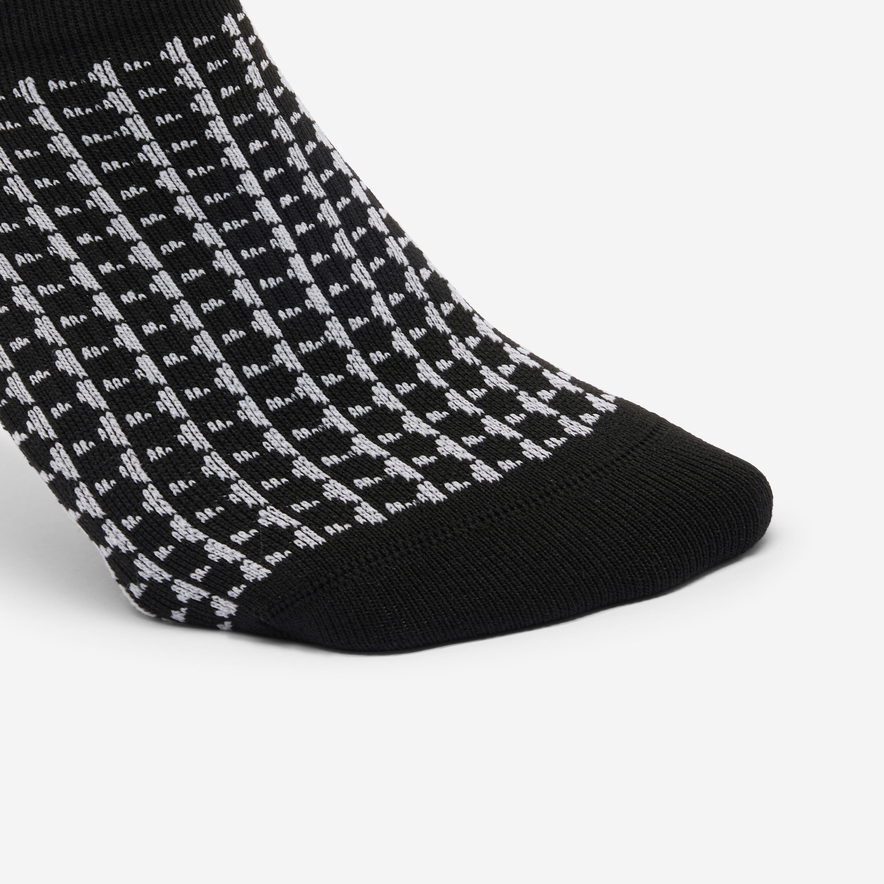 Women's Invisible Socks x 3 - Black & White 3/5