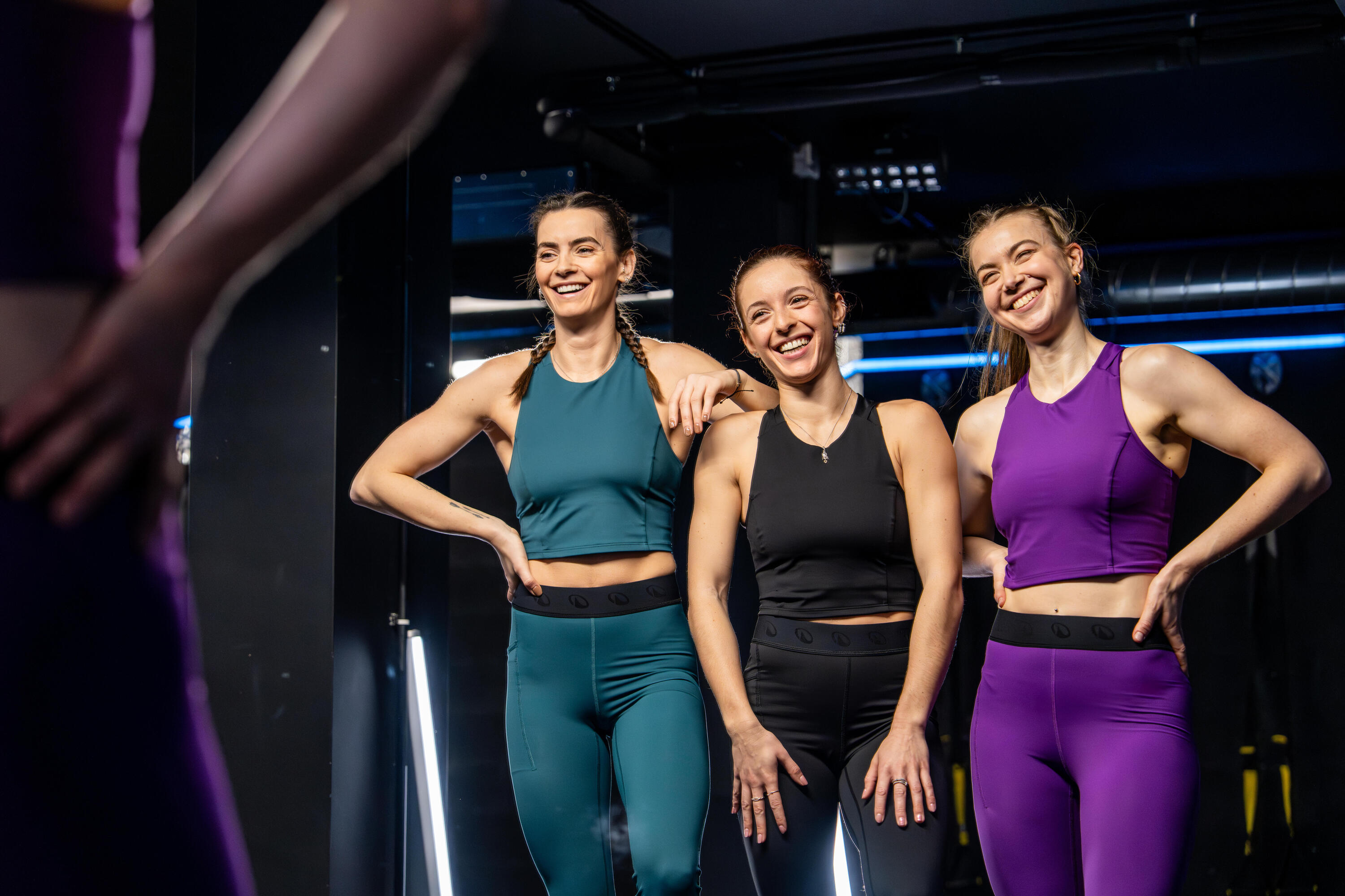 Haut court de sport moulant femme 9/14