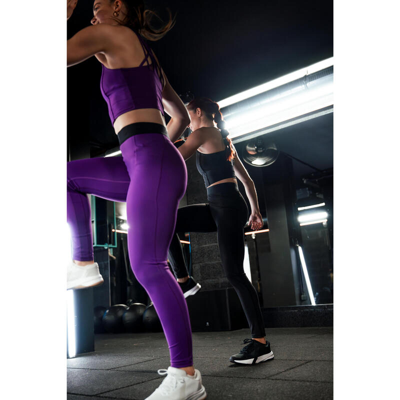 Női fitnesz ujjatlan crop top, testhezálló