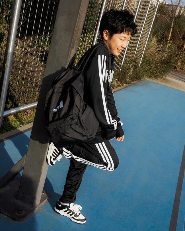 Trainingsanzug von Adidas