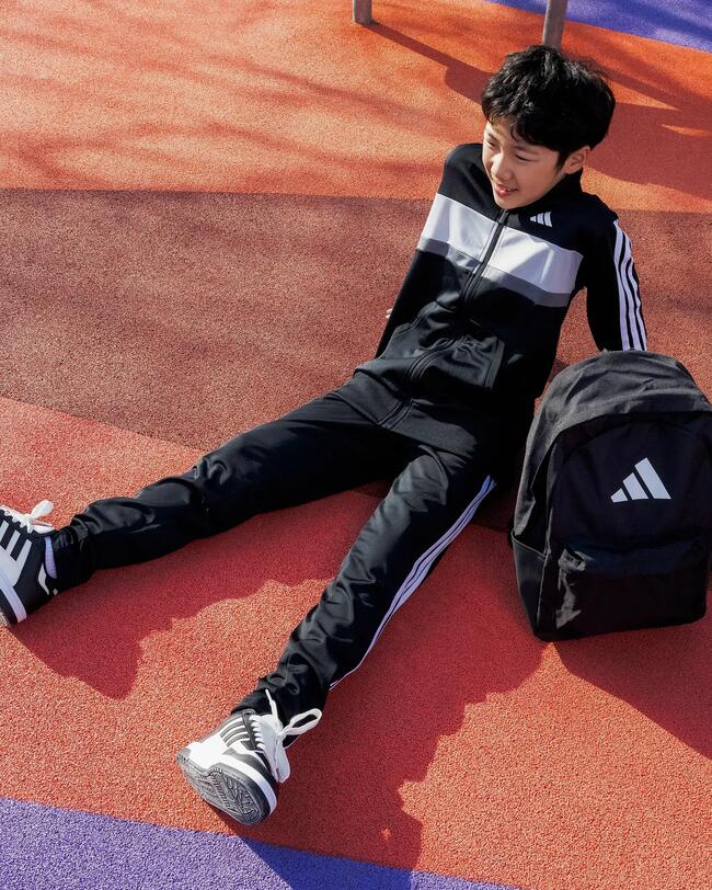 Trainingsanzug von Adidas 