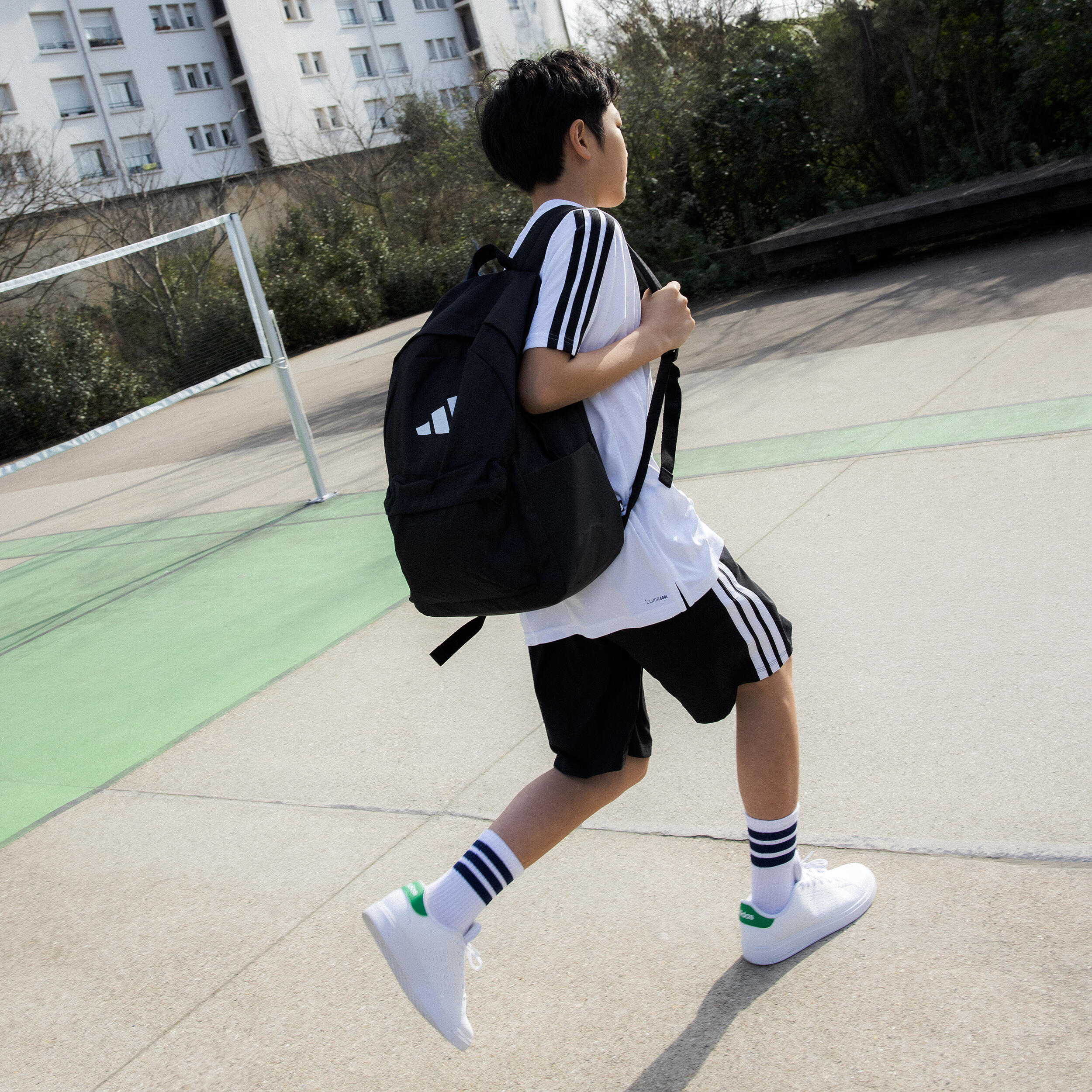 T-shirt bianca ADIDAS bambino regular fit traspirante 9/9