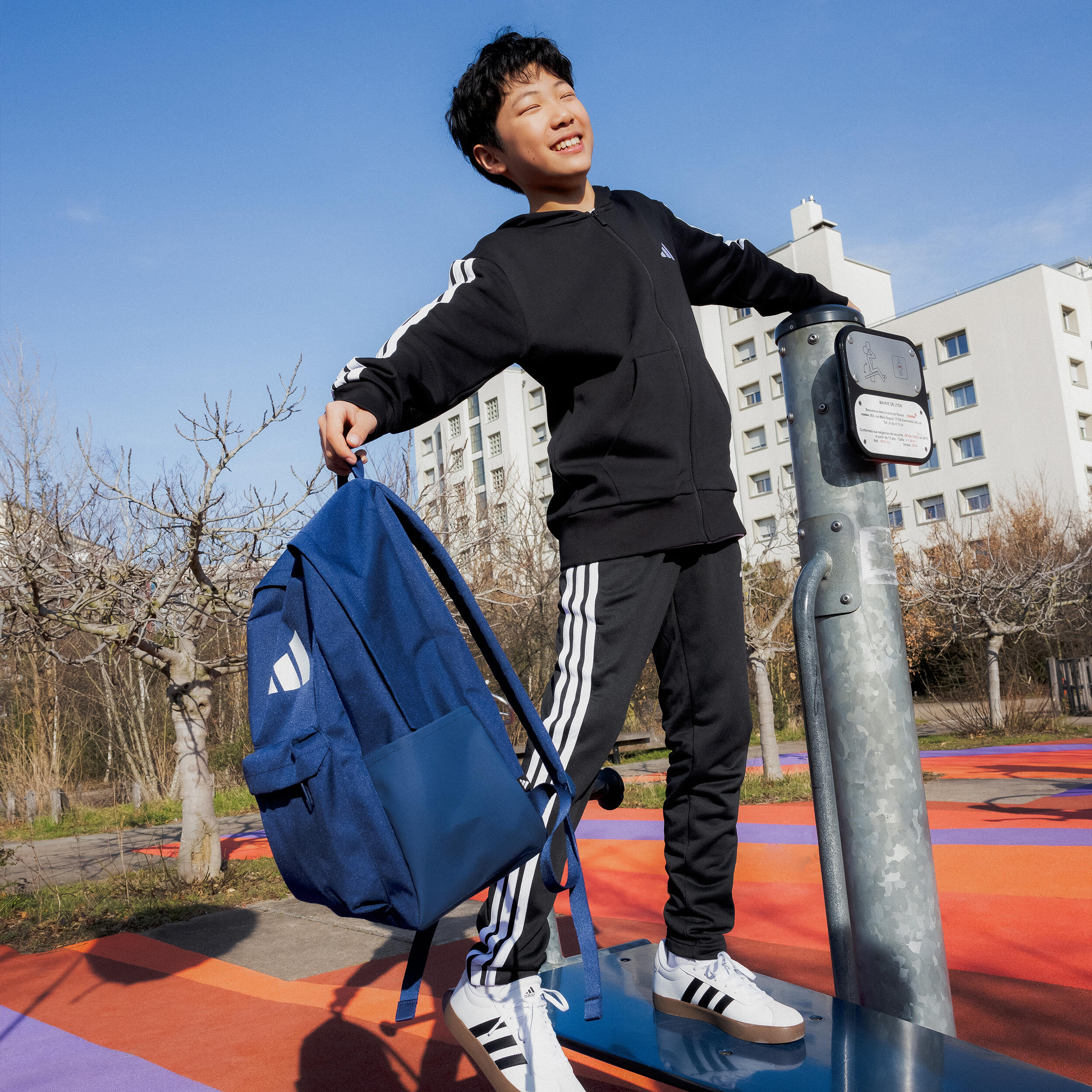 Felpa ADIDAS bambino ginnastica con cappuccio pesante nera 5/11