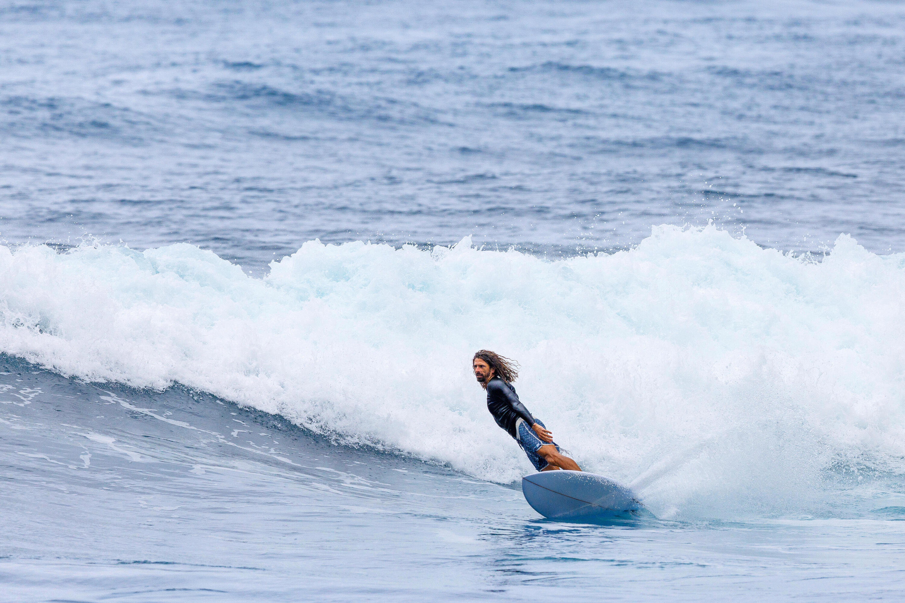 Prancha de surf 6'8" - 900 mid-length branco 17/17