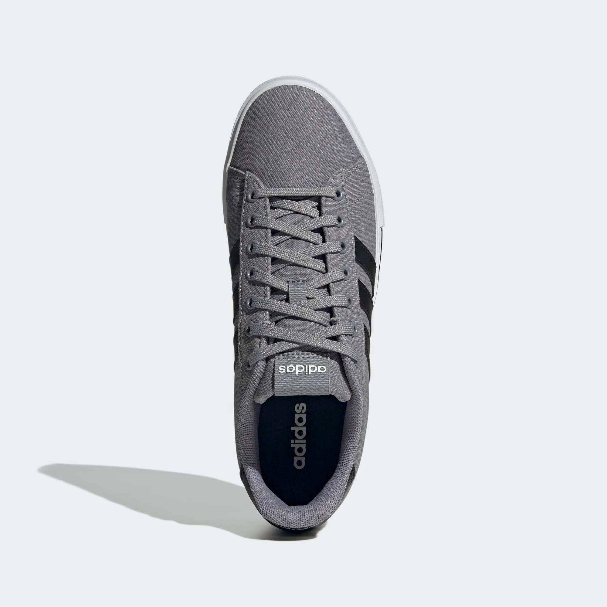 ZAPATILLA HOMBRE DAILY 4.0 ADIDAS GRIS 5/8
