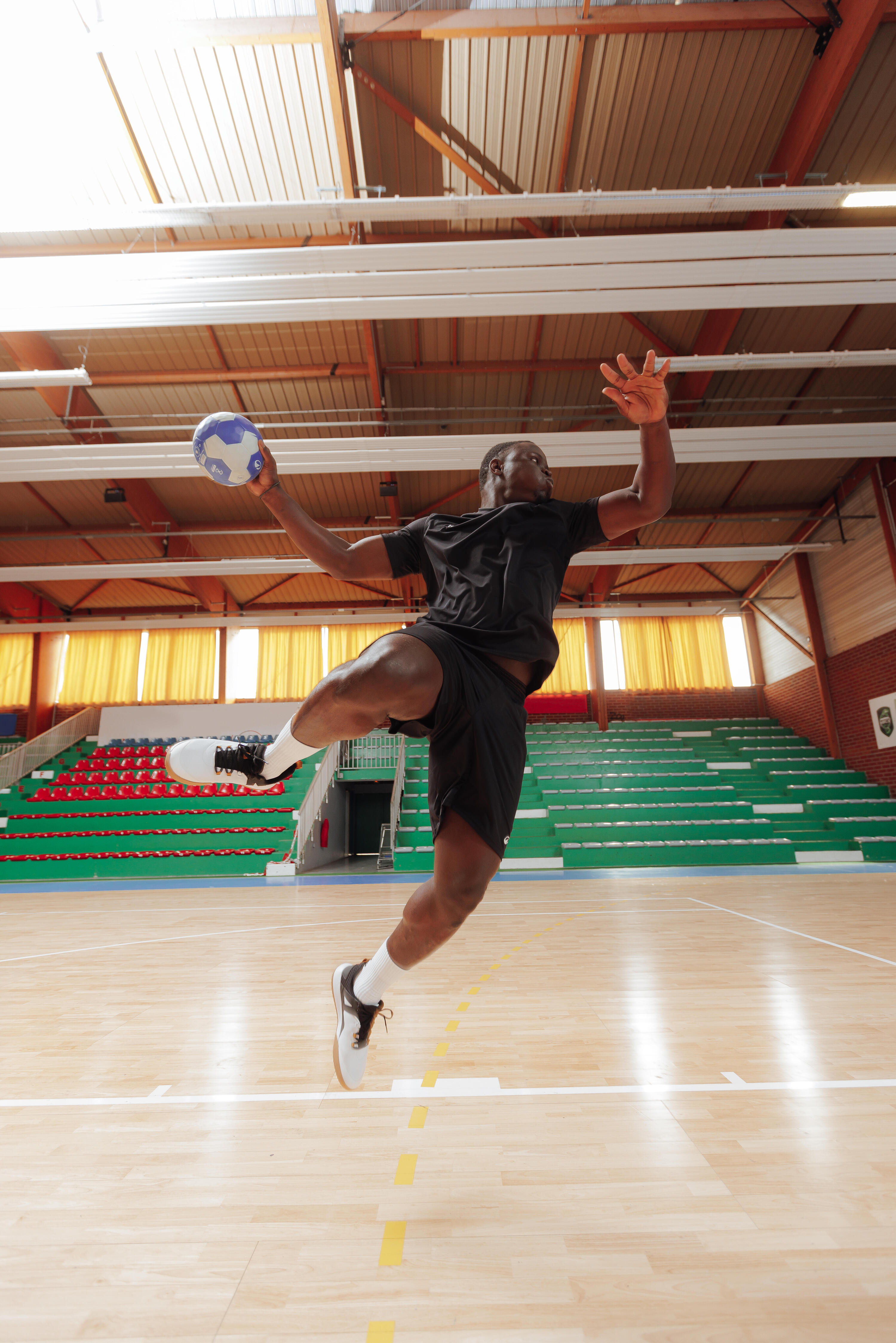 Maillot de handball Homme - H100 noir 10/11