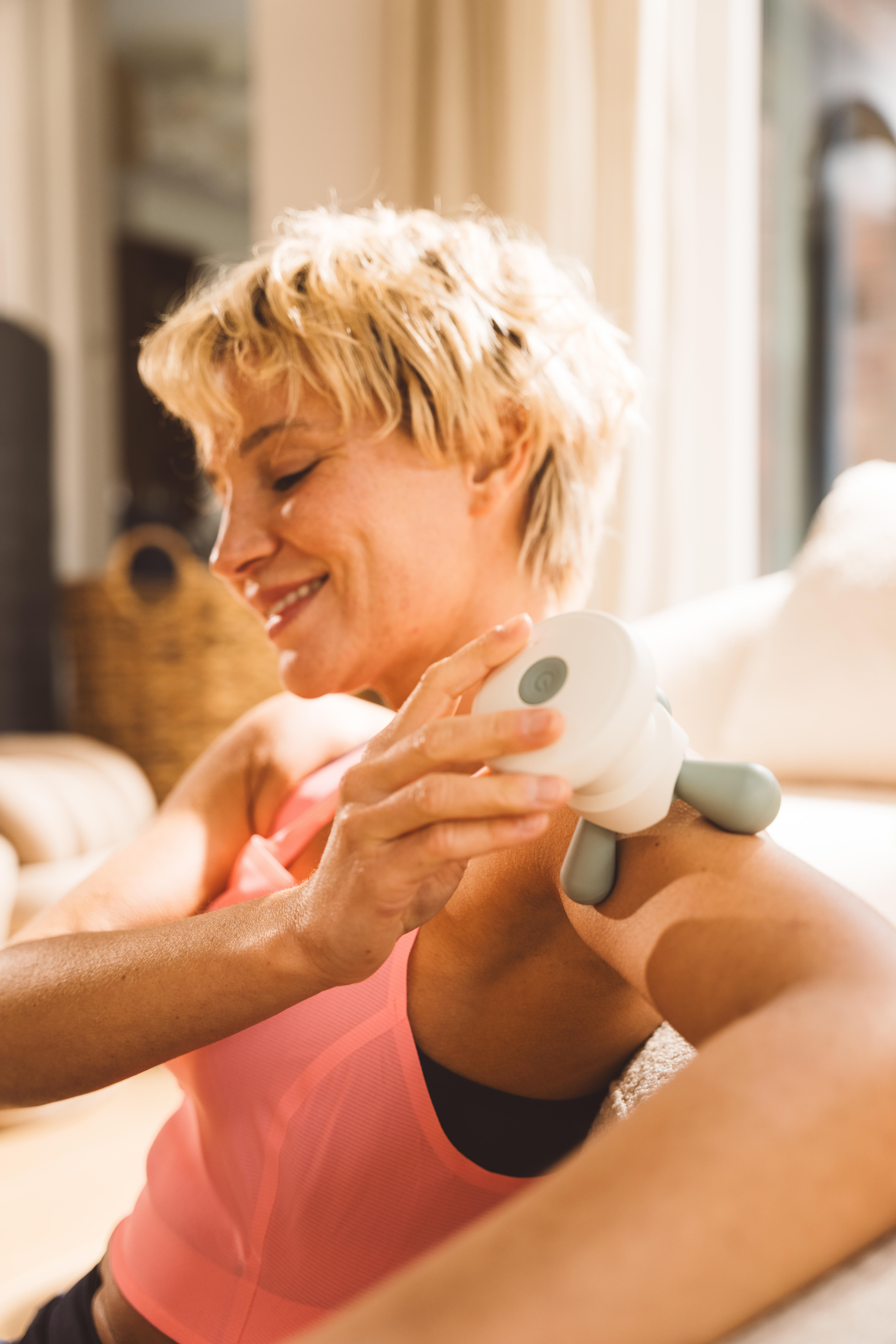 Muscle Relaxer Massage Tool - MH 500 Electronic V 2 - DECATHLON