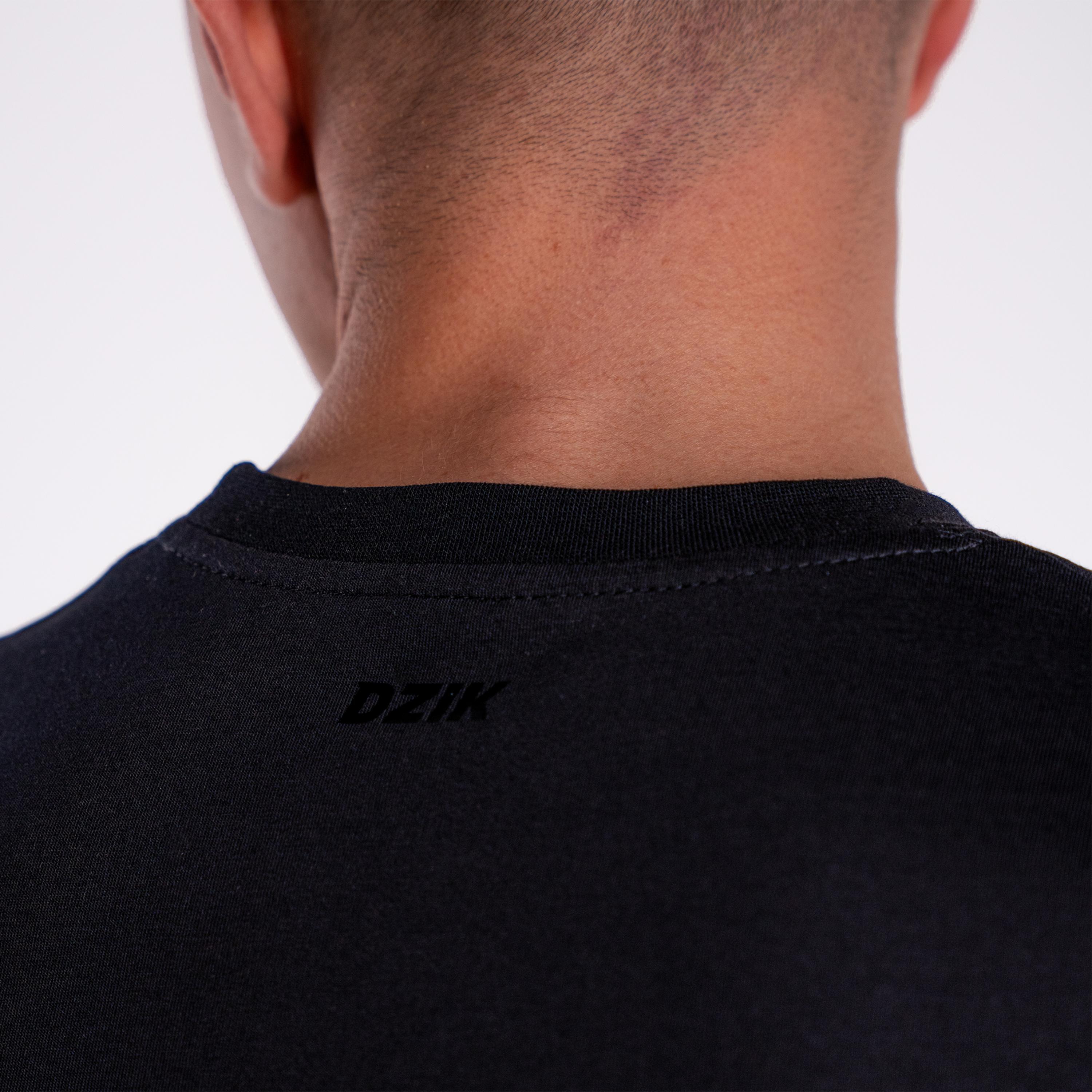 Koszulka regular basic DZIK® czarna 3/5