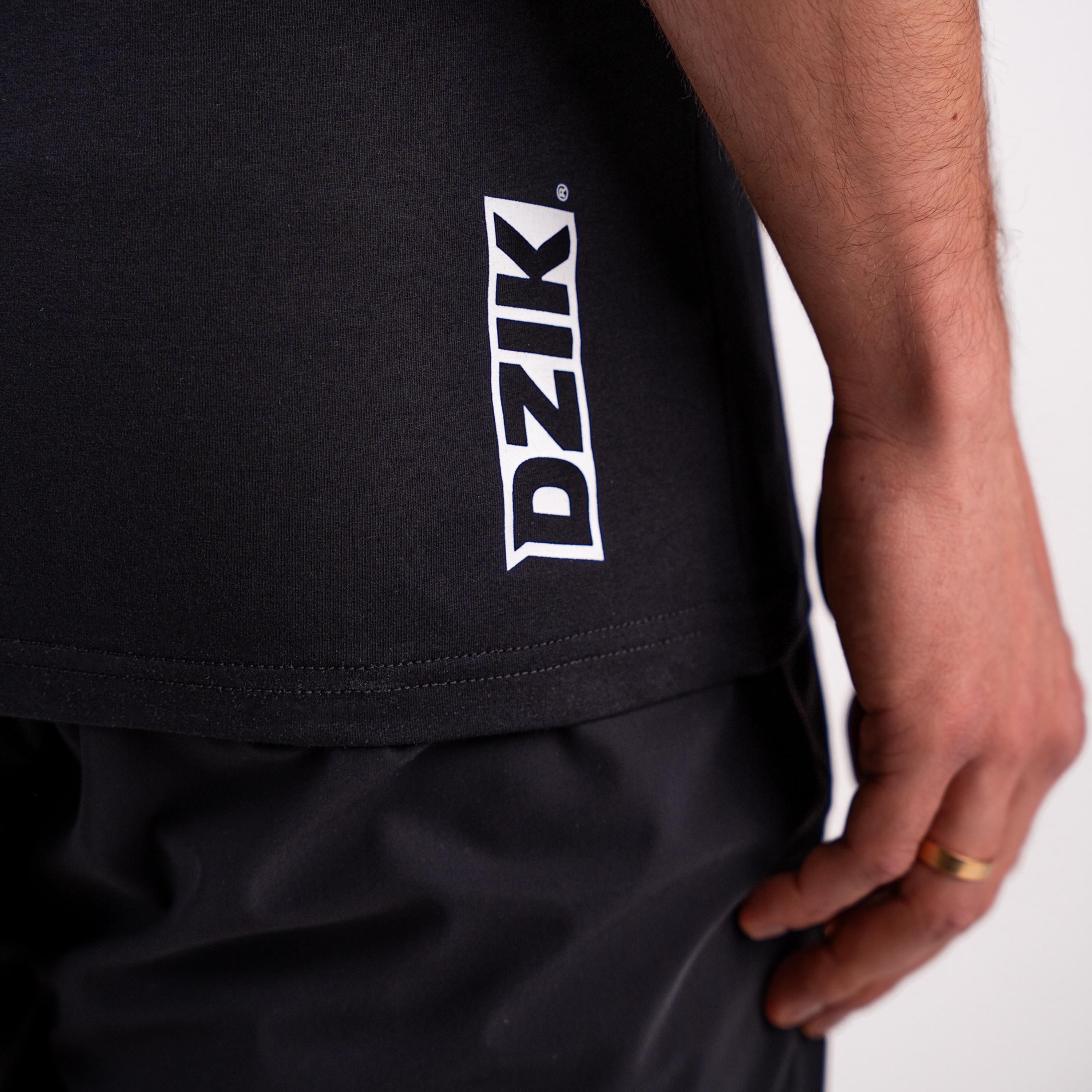 Tank top slim DZIK® czarny 4/5