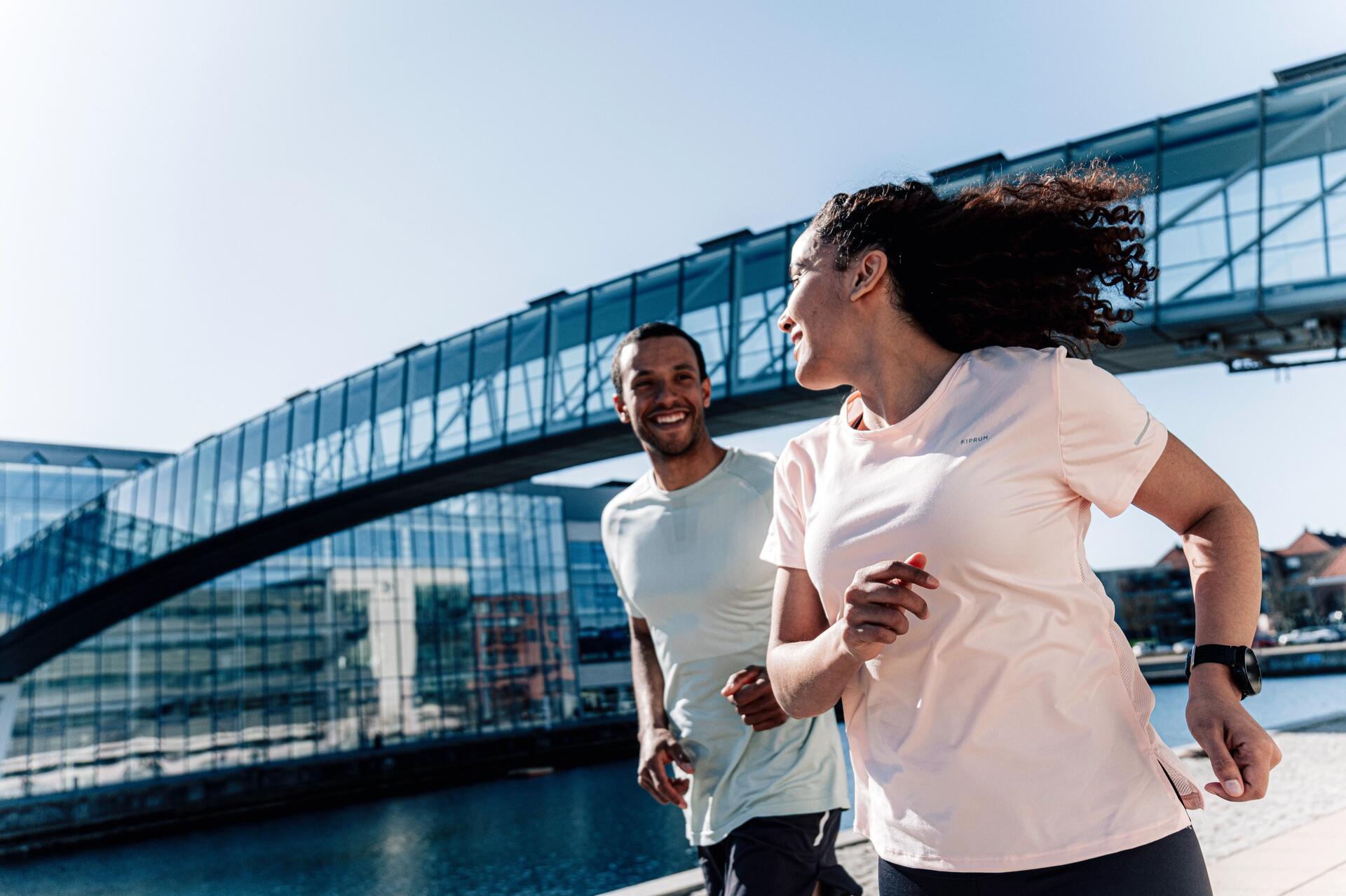 Comment choisir sa montre connectée de sport pour femme ?
