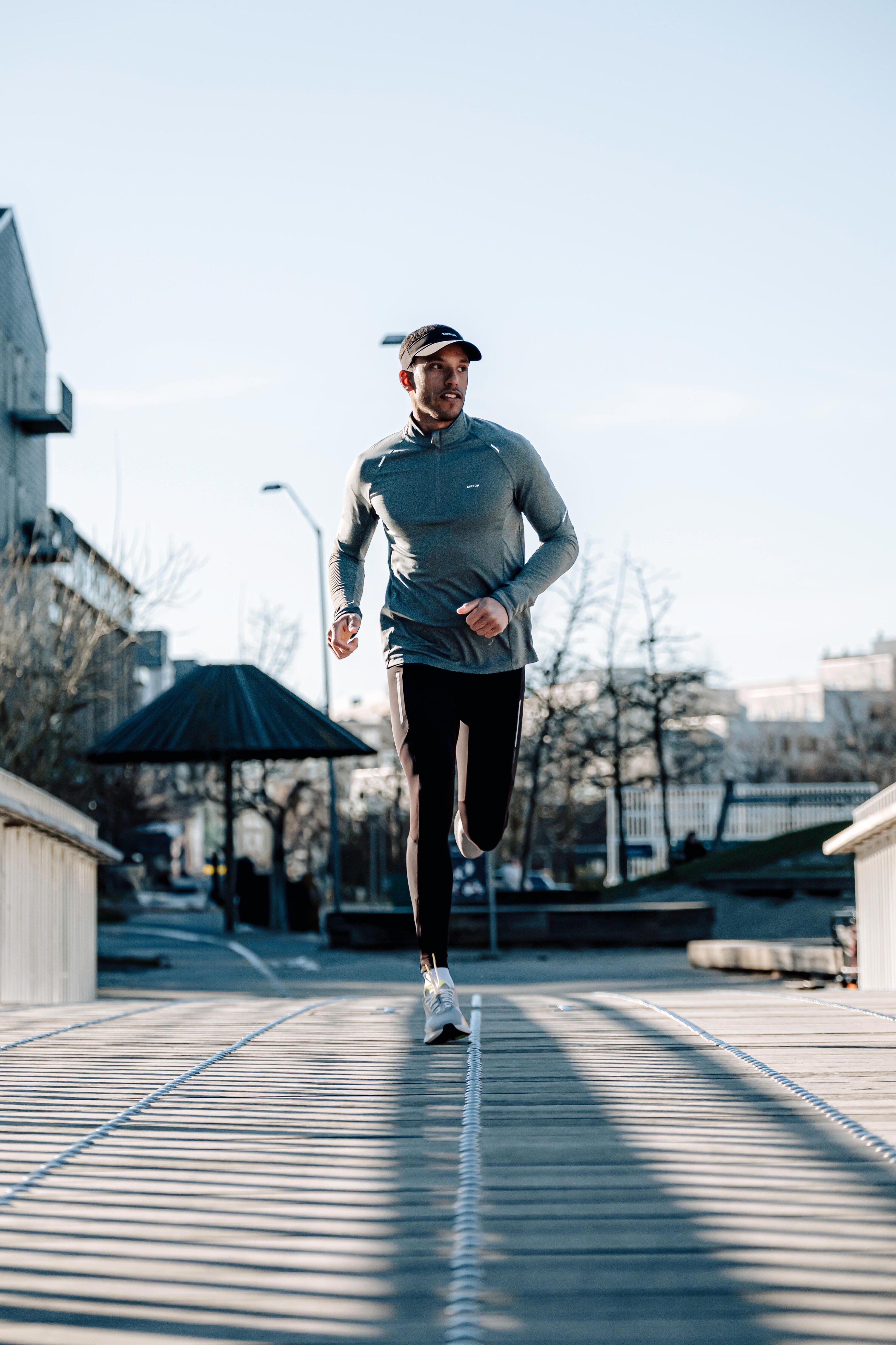 Chandail de course à manches longues chaud avec demi-zip homme, Run 500 8/11