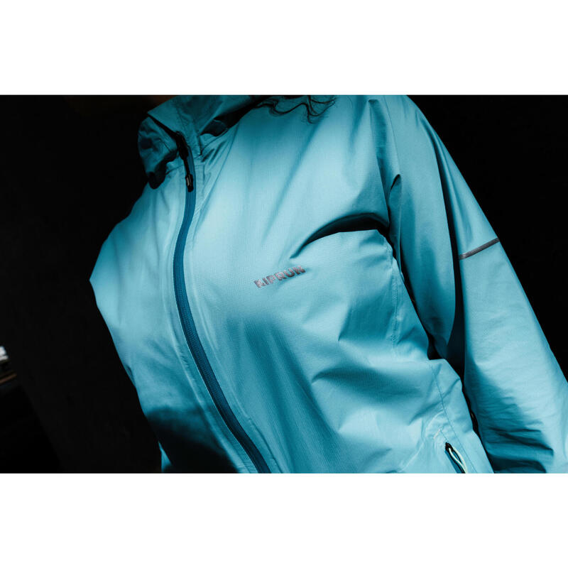 Dámská běžecká nepromokavá bunda Run 900 Rain