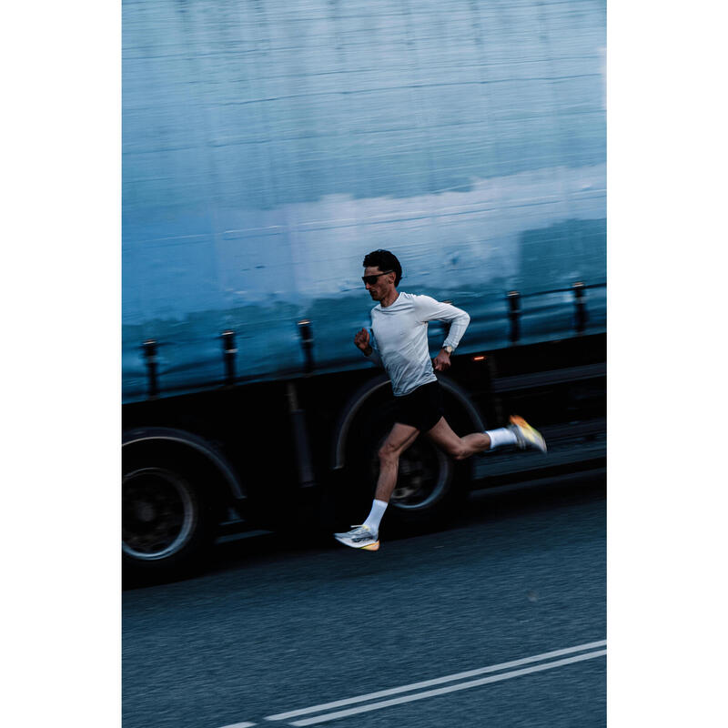 Pánské běžecké bezešvé tričko s dlouhým rukávem Run 500