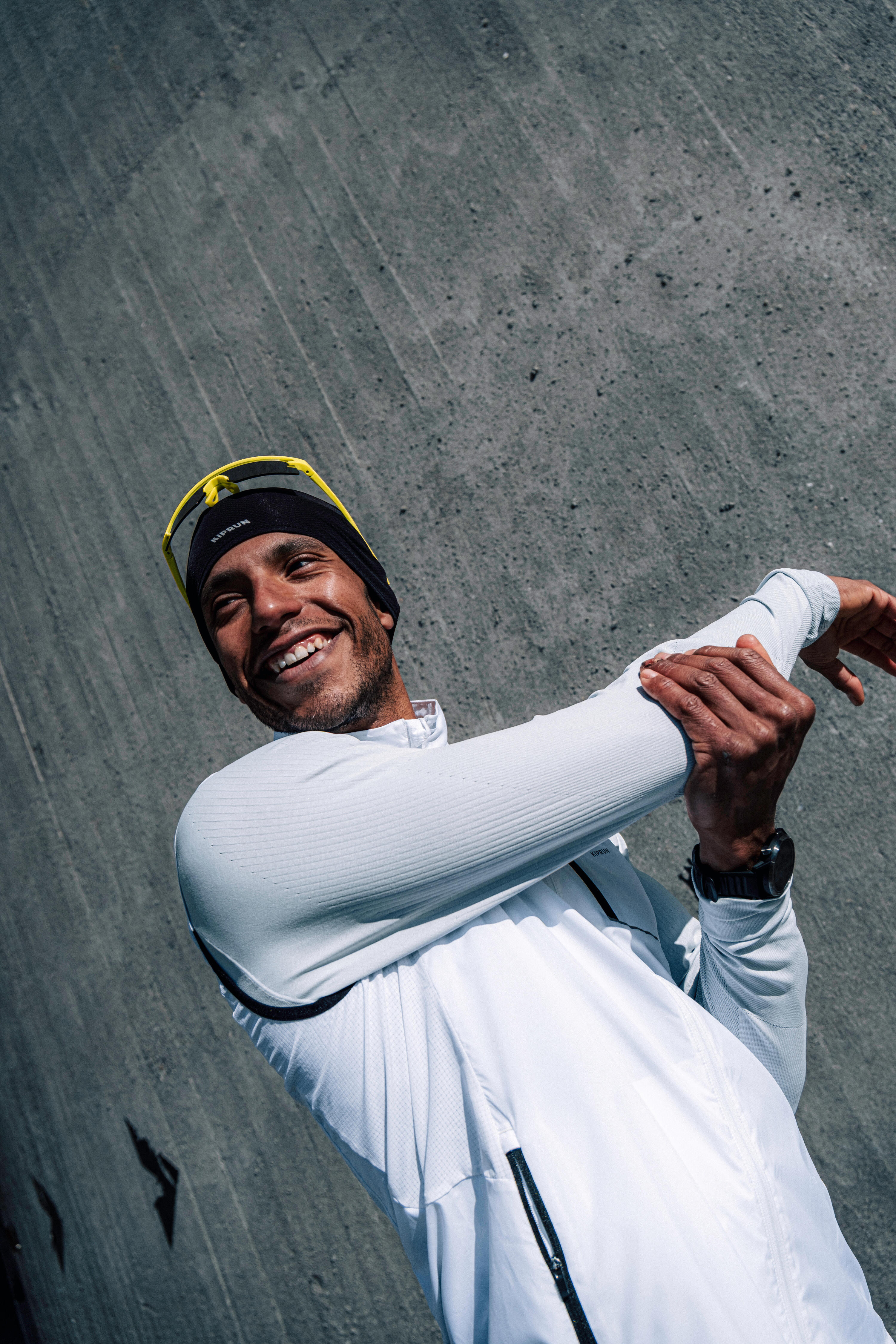 Veste de running coupe vent sans manche Homme, KIPRUN Run 500 blanche 11/11