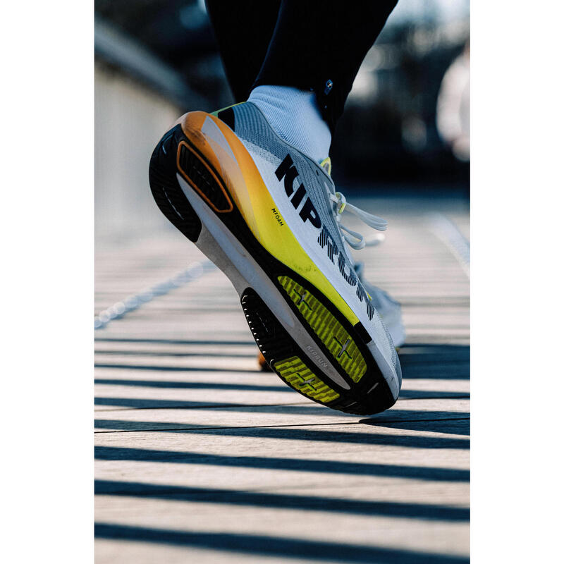 Chaussures running route polyvalente homme, KIPRUN Cushion 500 PREMIUM grise