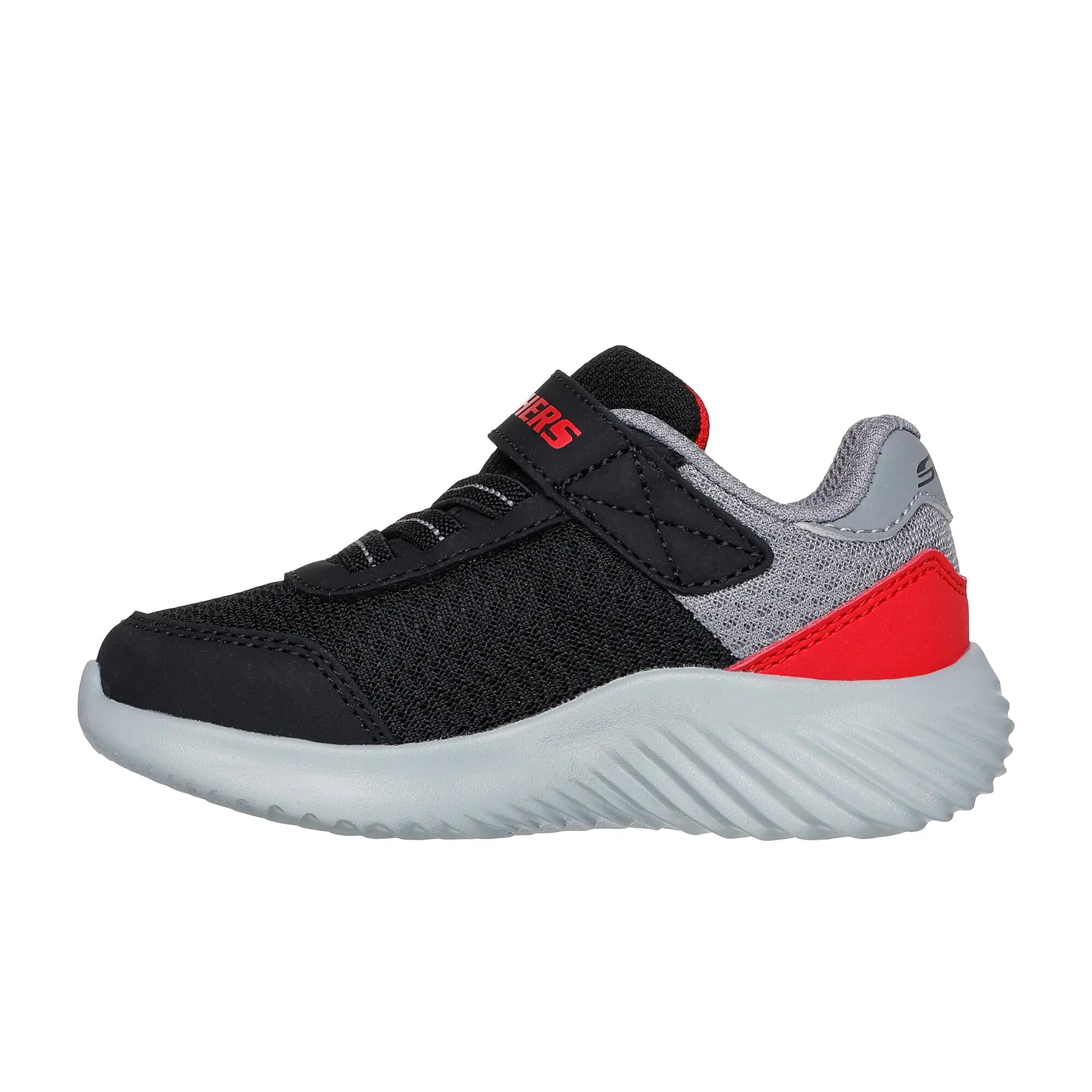 SKECHERS picture