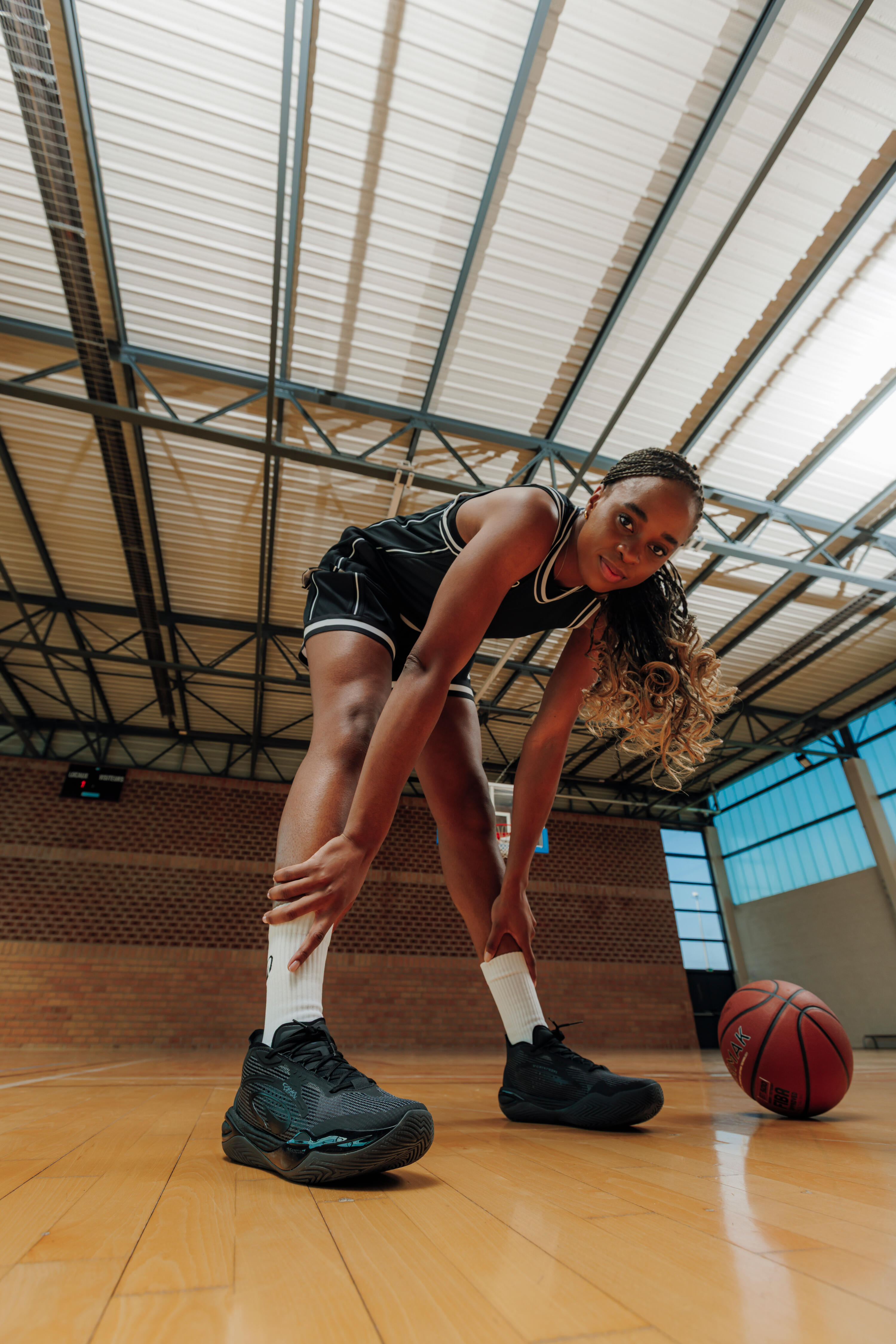 Maillot de Basketball sans manche réversible Adulte - TKR-500 noir blanc 8/15