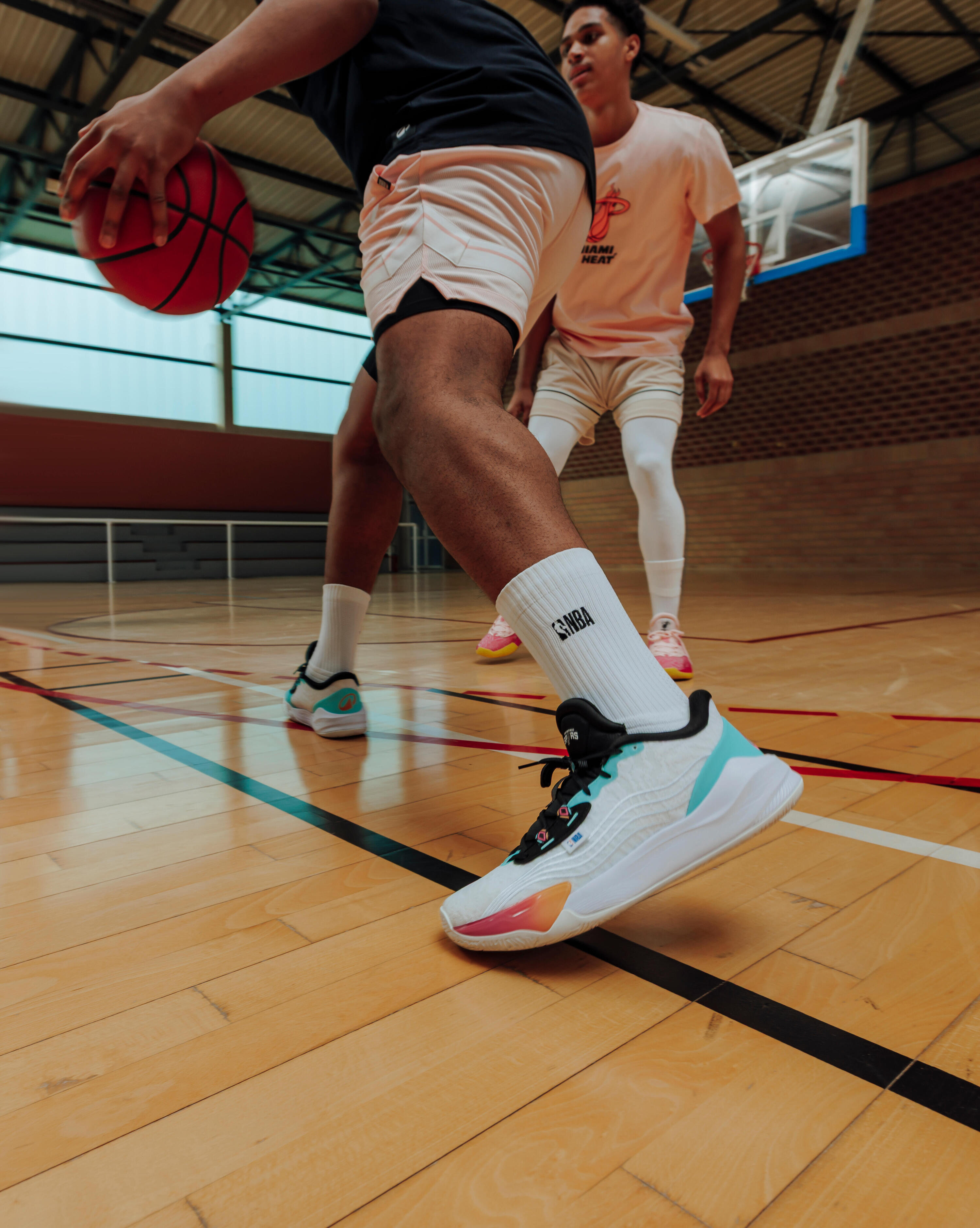 Damen/Herren Basketball Schuhe NBA Spurs - Fast 900 Low-1 weiß  9/9