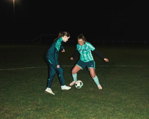 Rester en forme pendant la trêve hivernale de football : programme course