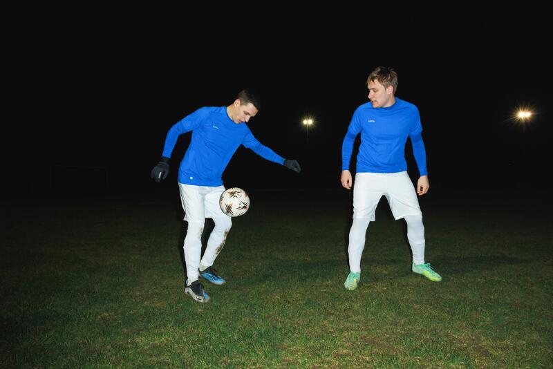 Cum să alegi lenjeria de corp pentru sporturile de echipă