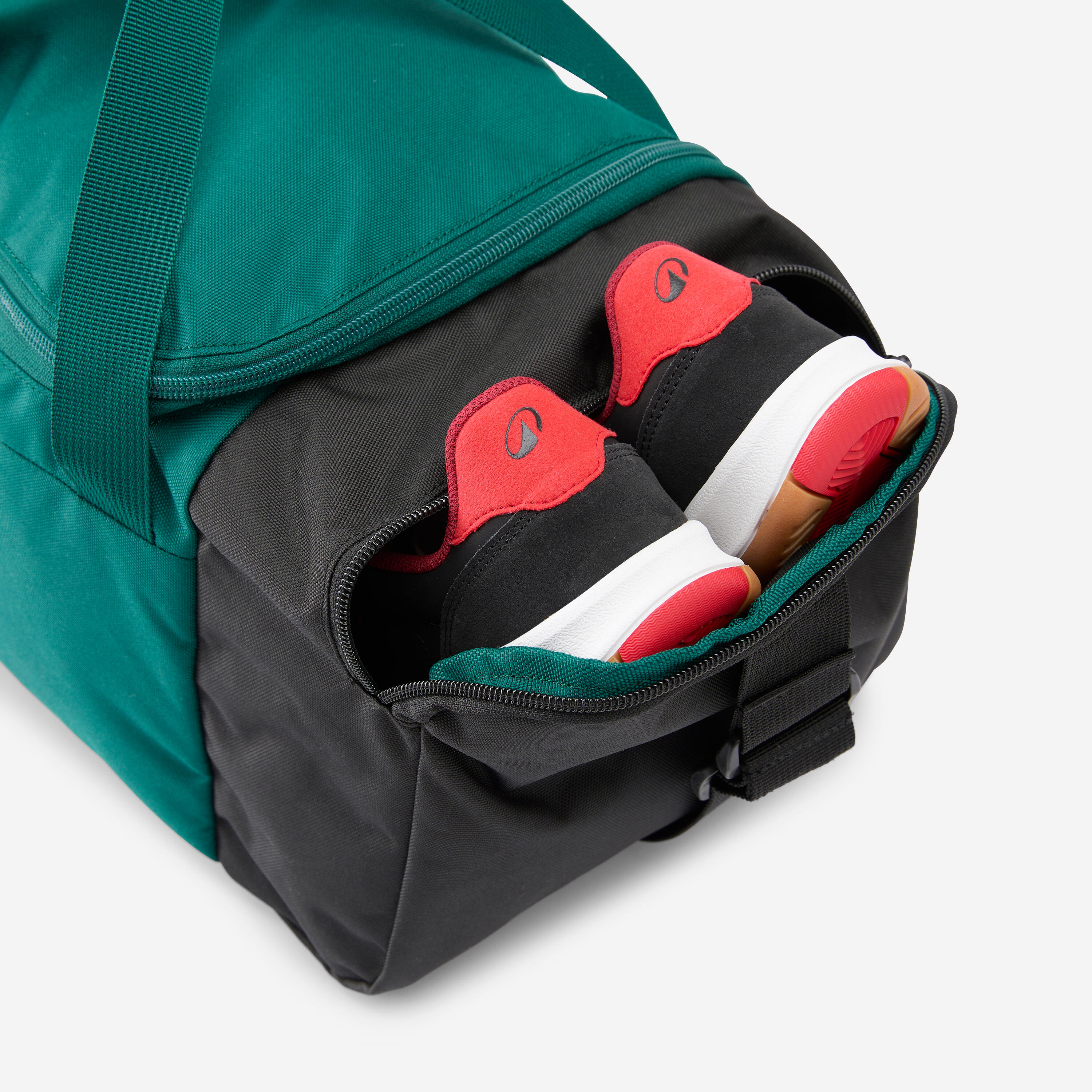 20 L sports bag with shoulder strap 4/6