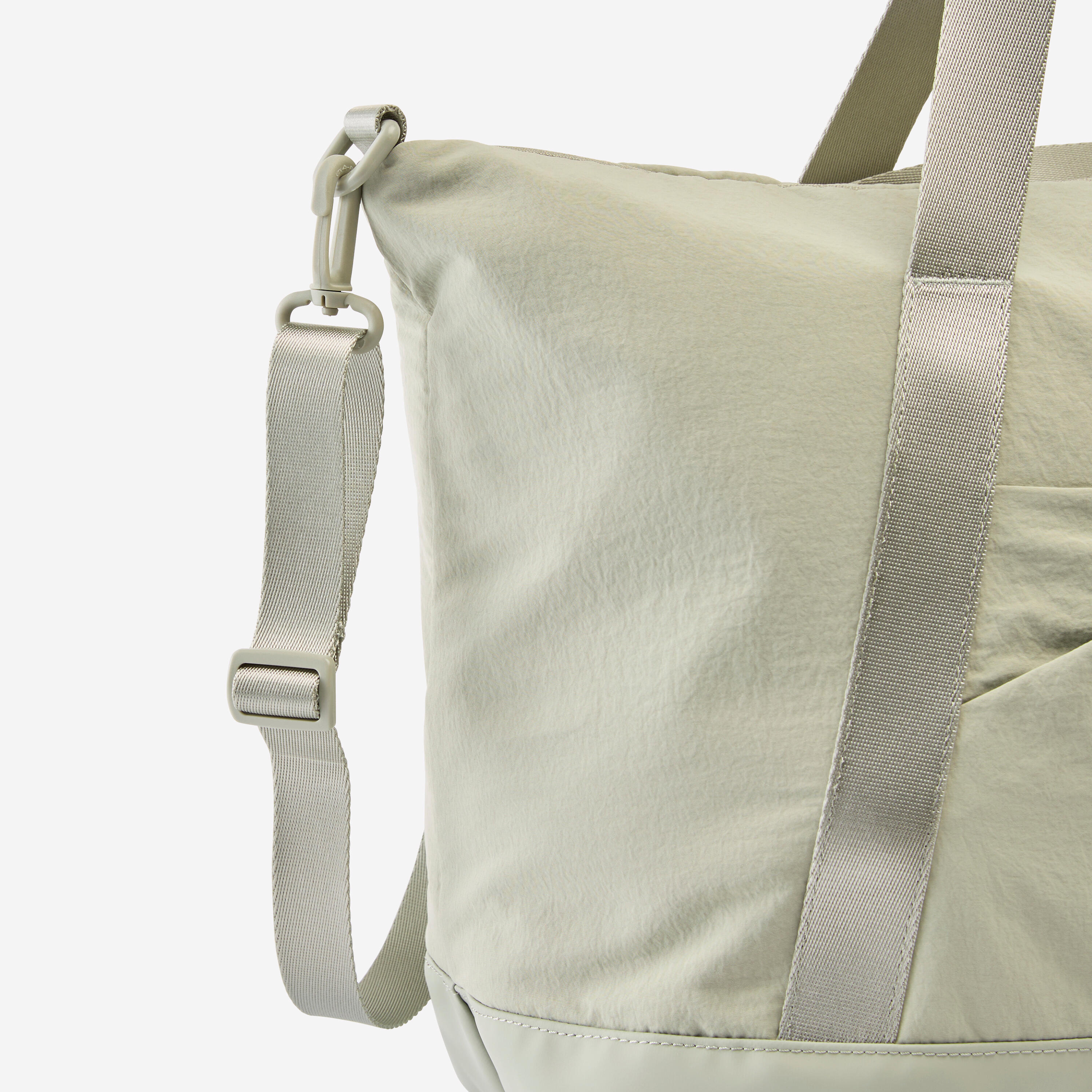 28L Sports Bag with Shoulder Strap and Watertight Pocket 4/9